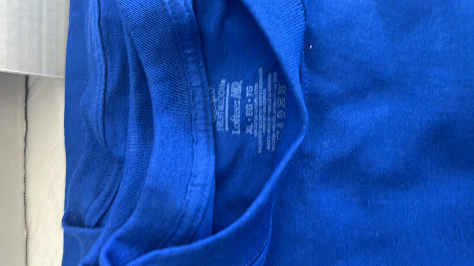 Photo 1 of 10-NEW MEN'S FRUIT OF THE LOOM ROYAL BLUE T-SHIRTS-SIZE XL