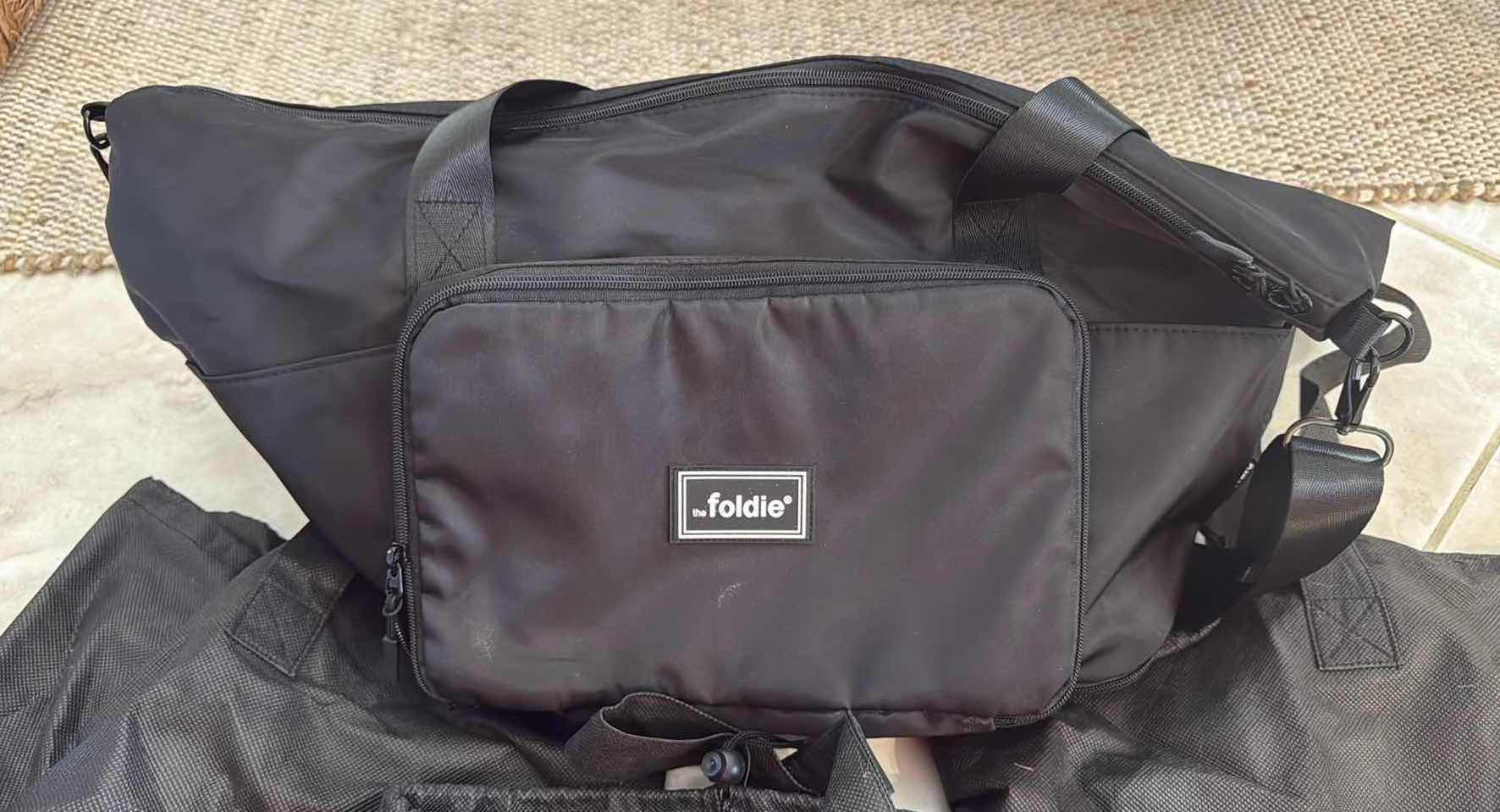 Photo 1 of 8-BLACK TRAVEL BAGS