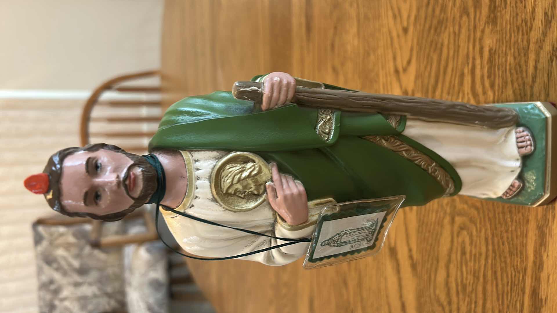 Photo 1 of 2 - RELIGIOUS STATUES GOLD CRUCIFIX