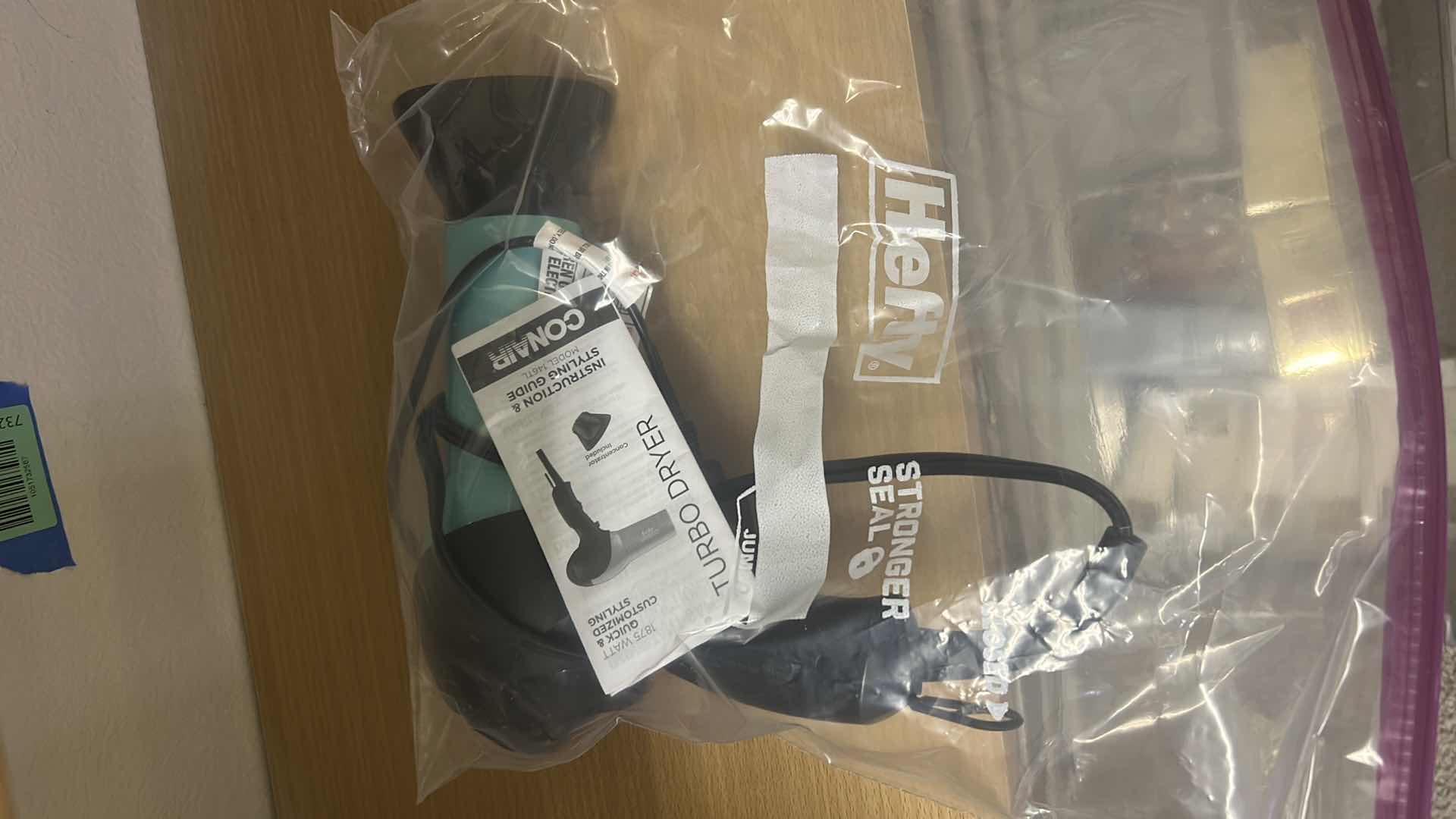 Photo 1 of IRIS USA PLASTIC DRAWER STORAGE ORGANIZER W MEDICAL AND WOMENS TOILETRIES 20' X 15' H 20'