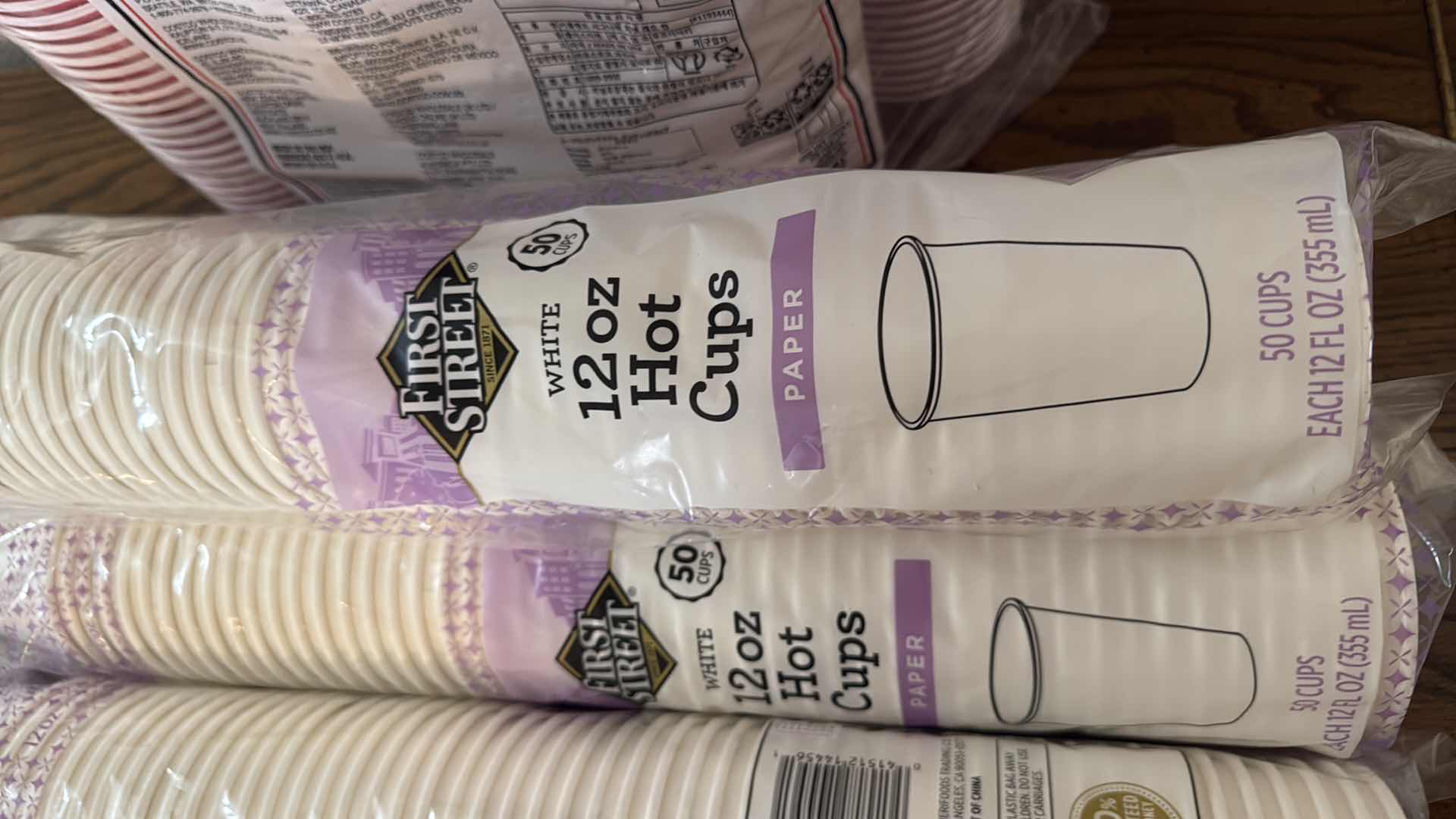 Photo 1 of NEW IN PACKAGES KIRKLAND 240 BIG RED CUPS, 4-50 COUNT FIRST STREET WHITE 12OZ HOT CUPS
