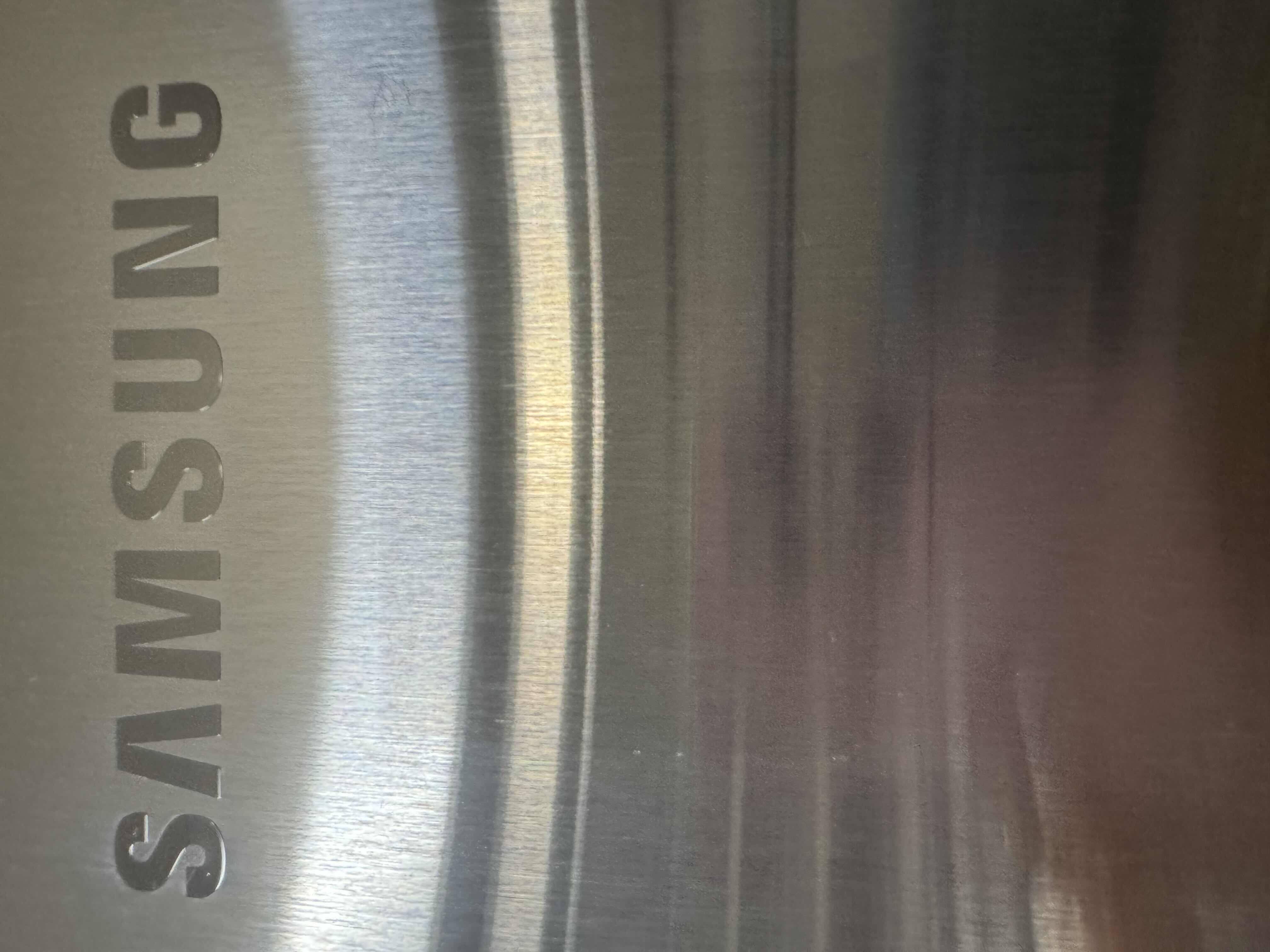 Photo 1 of SAMSUNG REFRIGERATOR 
36” X 27” X H69.5”