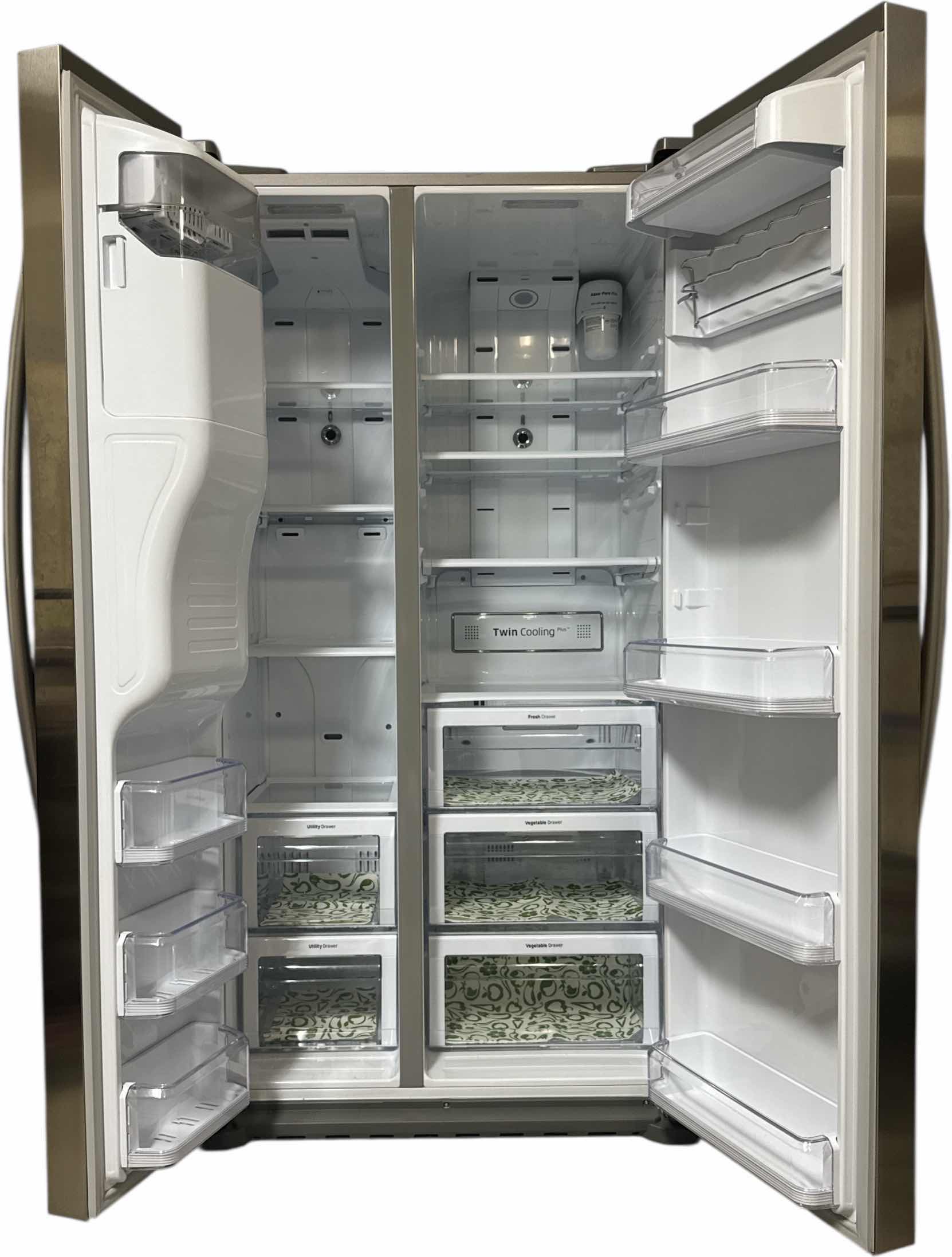 Photo 1 of SAMSUNG REFRIGERATOR 
36” X 27” X H69.5”