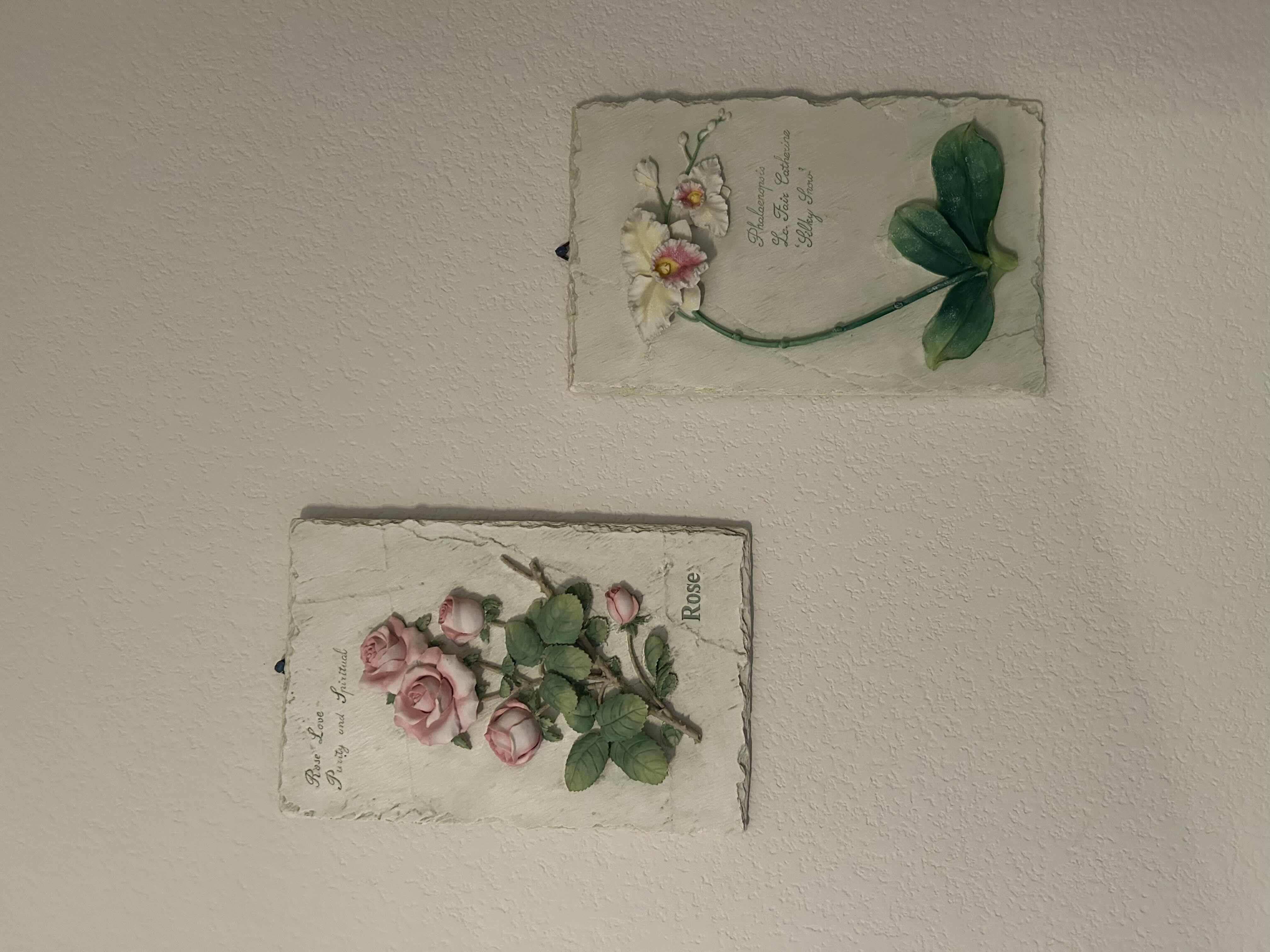 Photo 1 of 2 FLORAL PLASTER WALL PLAQUES 7” X 11”