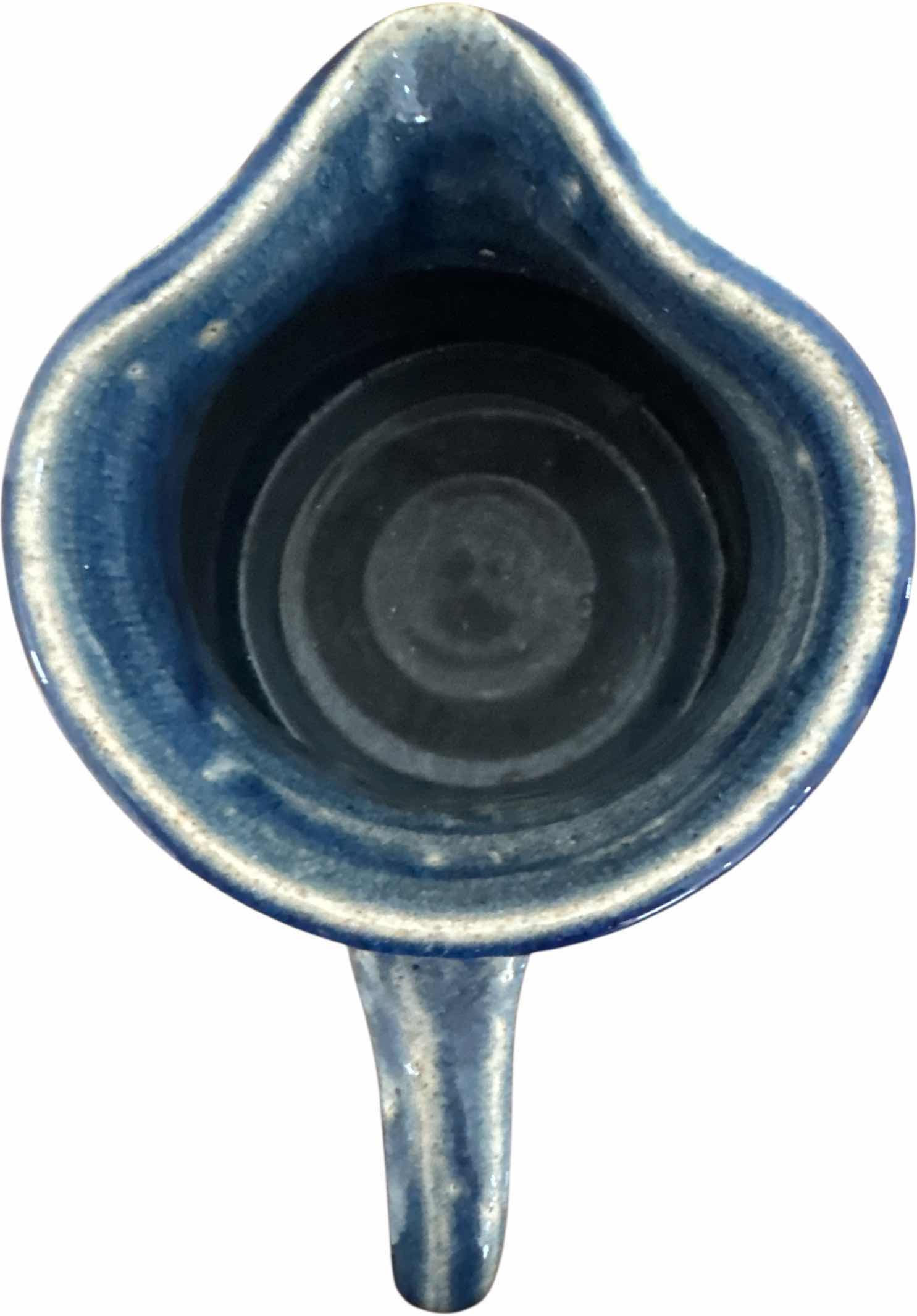 Photo 1 of GALENA TWO TONED STONEWARE POTTERY PITCHER 

D5” X H5.5”