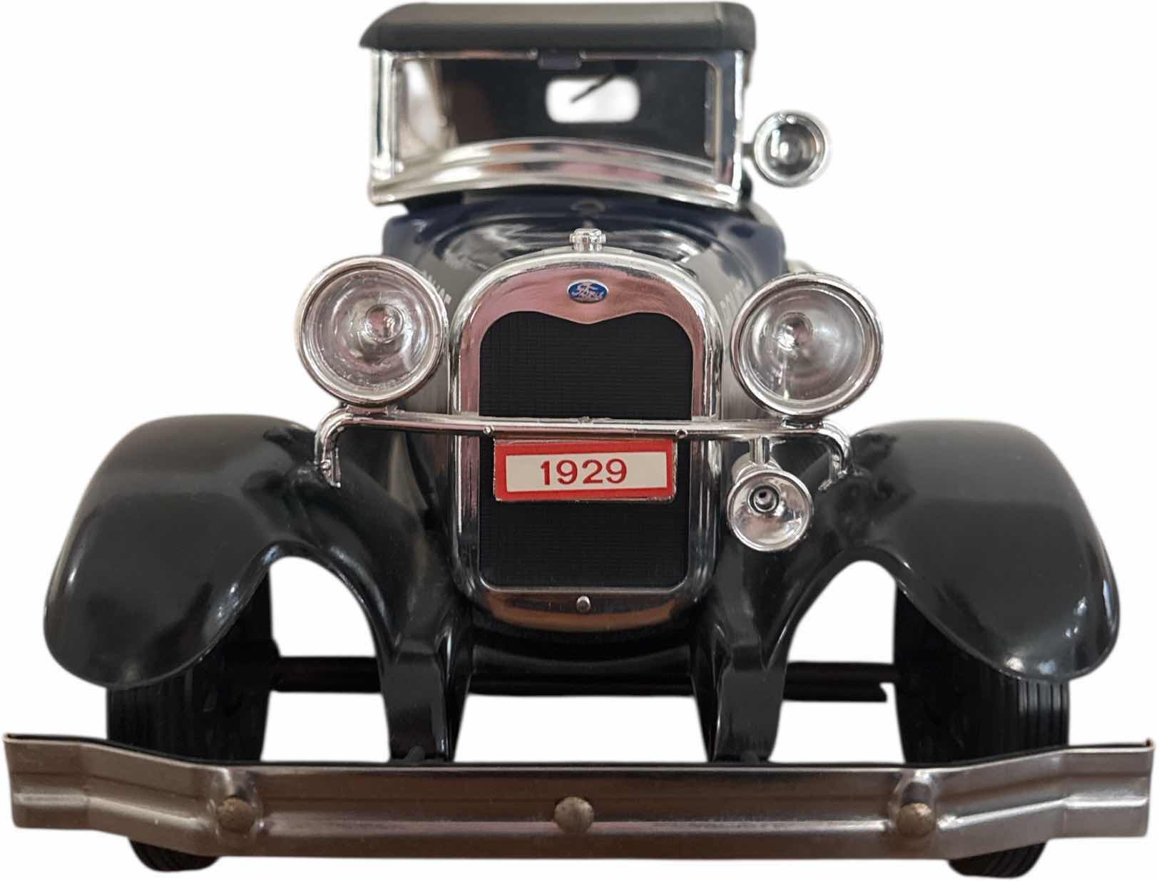 Photo 1 of VINTAGE 1929 JIM BEAM BOURBON WHISKEY FORD MODEL A POLICE DEPARTMENT DECANTER EMPTY