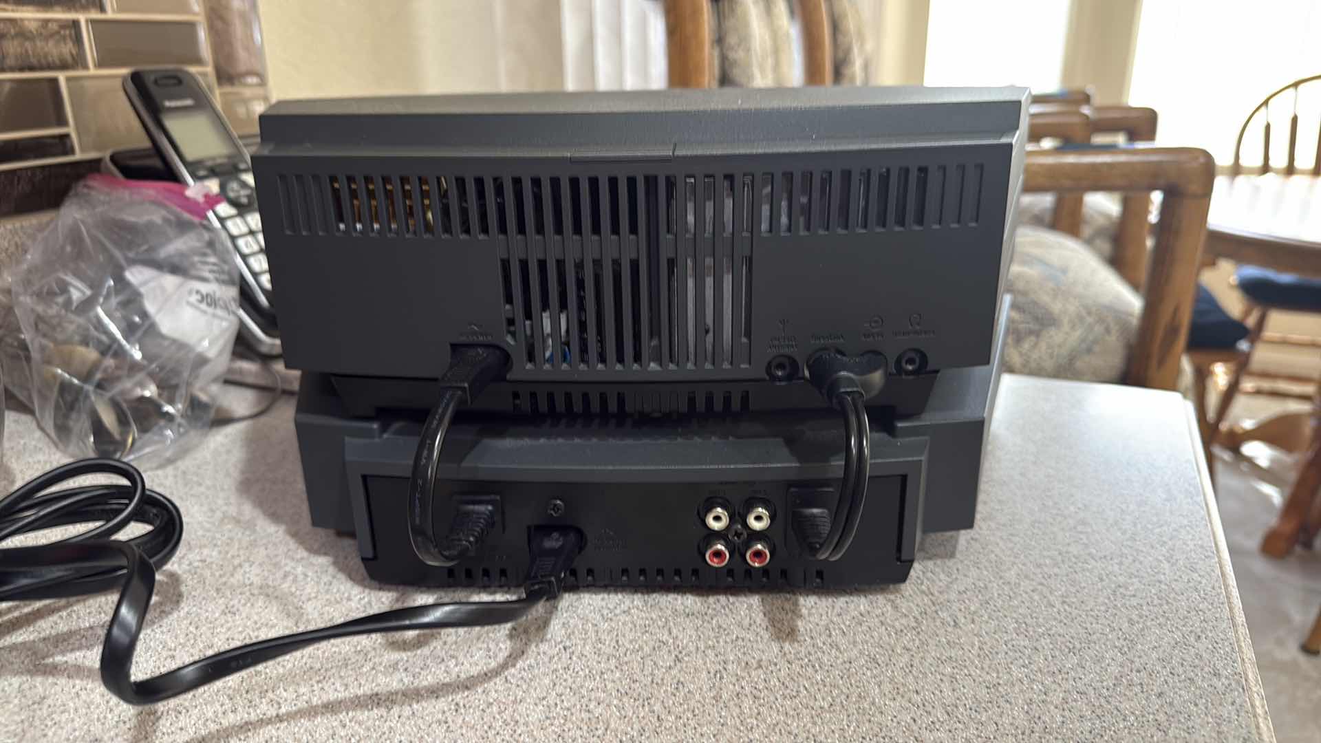 Photo 1 of BOSE WAVE MUSIC SOUND SYSTEM W REMOTE