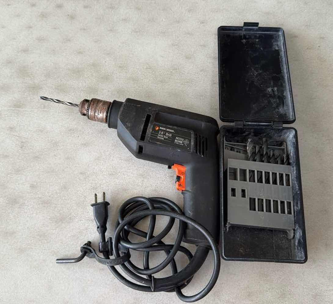 Photo 1 of BLACK & DECKER ELECTRIC DRILL & DRILL BITS