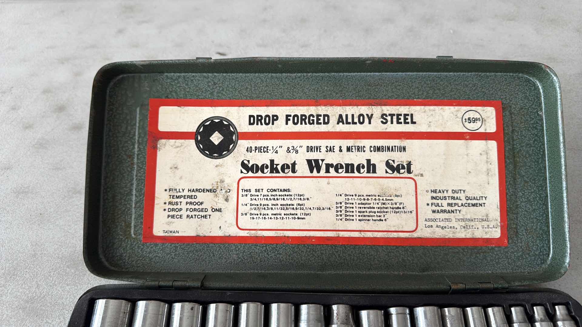 Photo 1 of ALLOY STEEL SOCKET WRENCH SETS