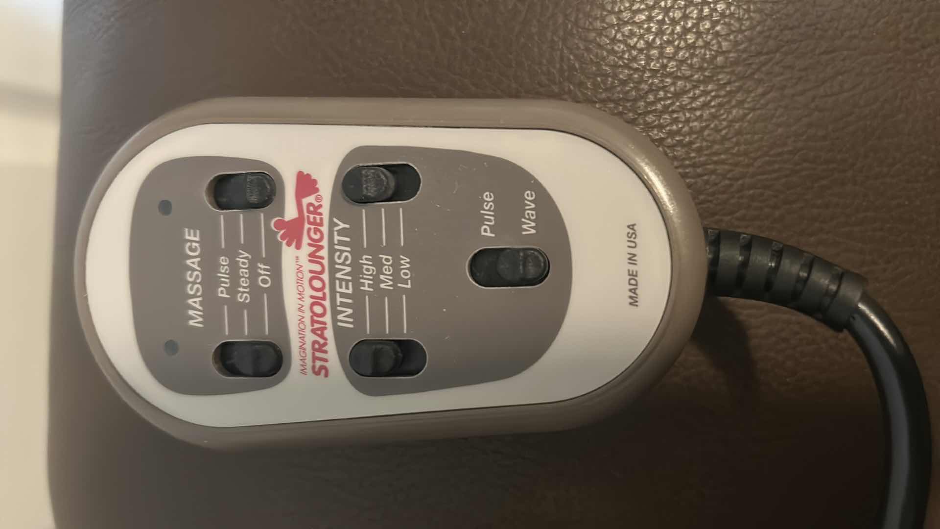 Photo 1 of STRATOLOUNGER BROWN LEATHER ROCKING RECLINER W MASSAGE RETAIL $700