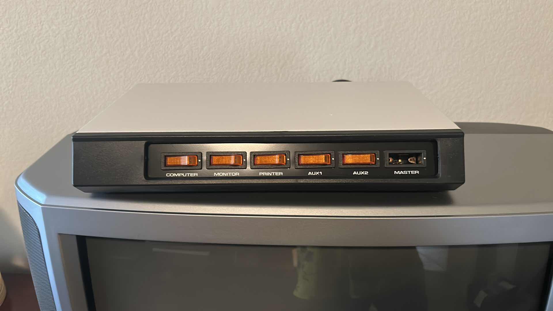 Photo 1 of AUMA 20” TV W REMOTE AND POWER SOURCE