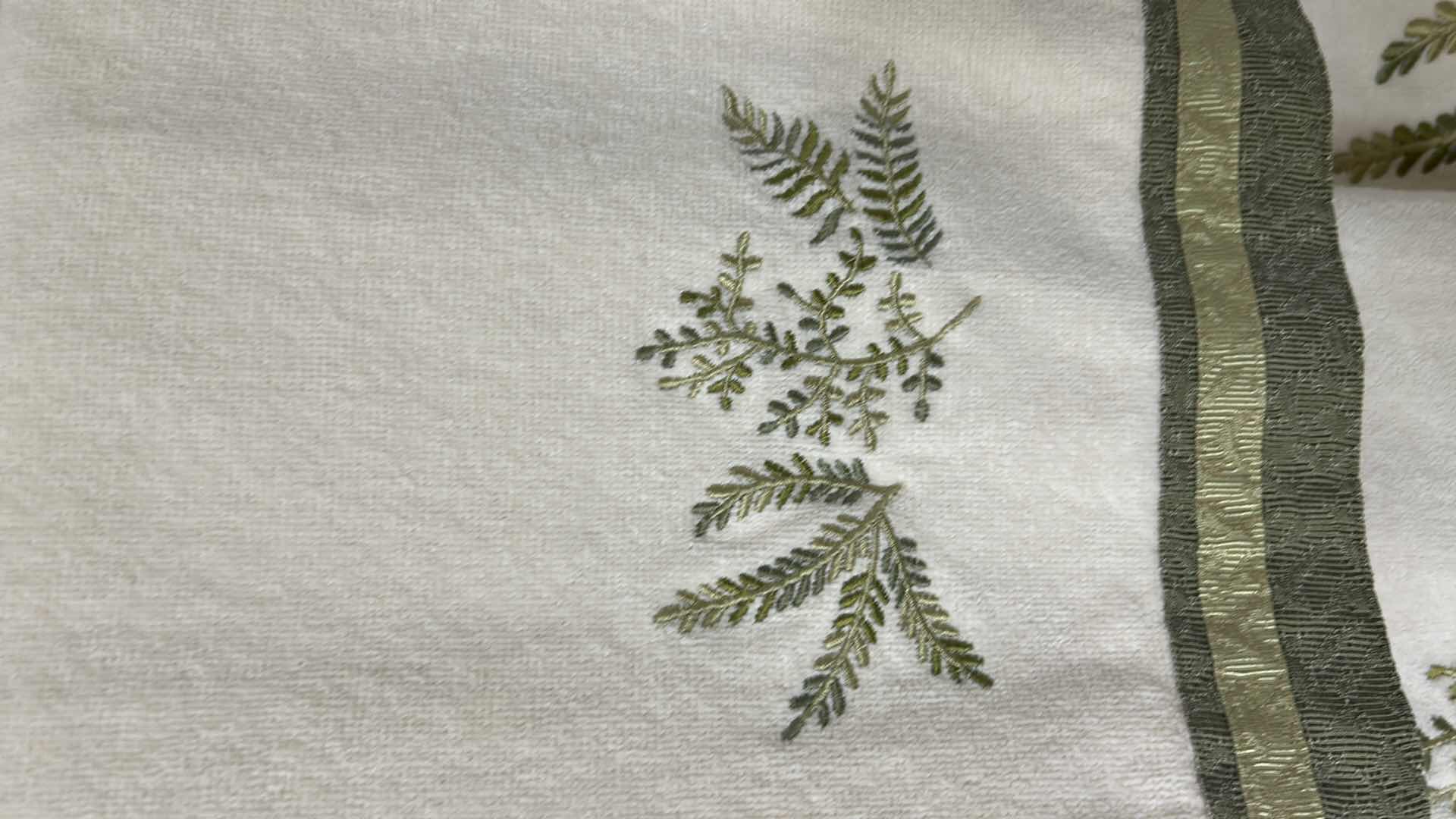 Photo 1 of 7- DECORATIVE BATH TOWELS 3 METAL  WALL BUTTERFLIES W 10”