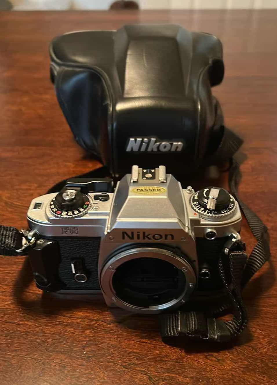 Photo 1 of NIKON CAMERA