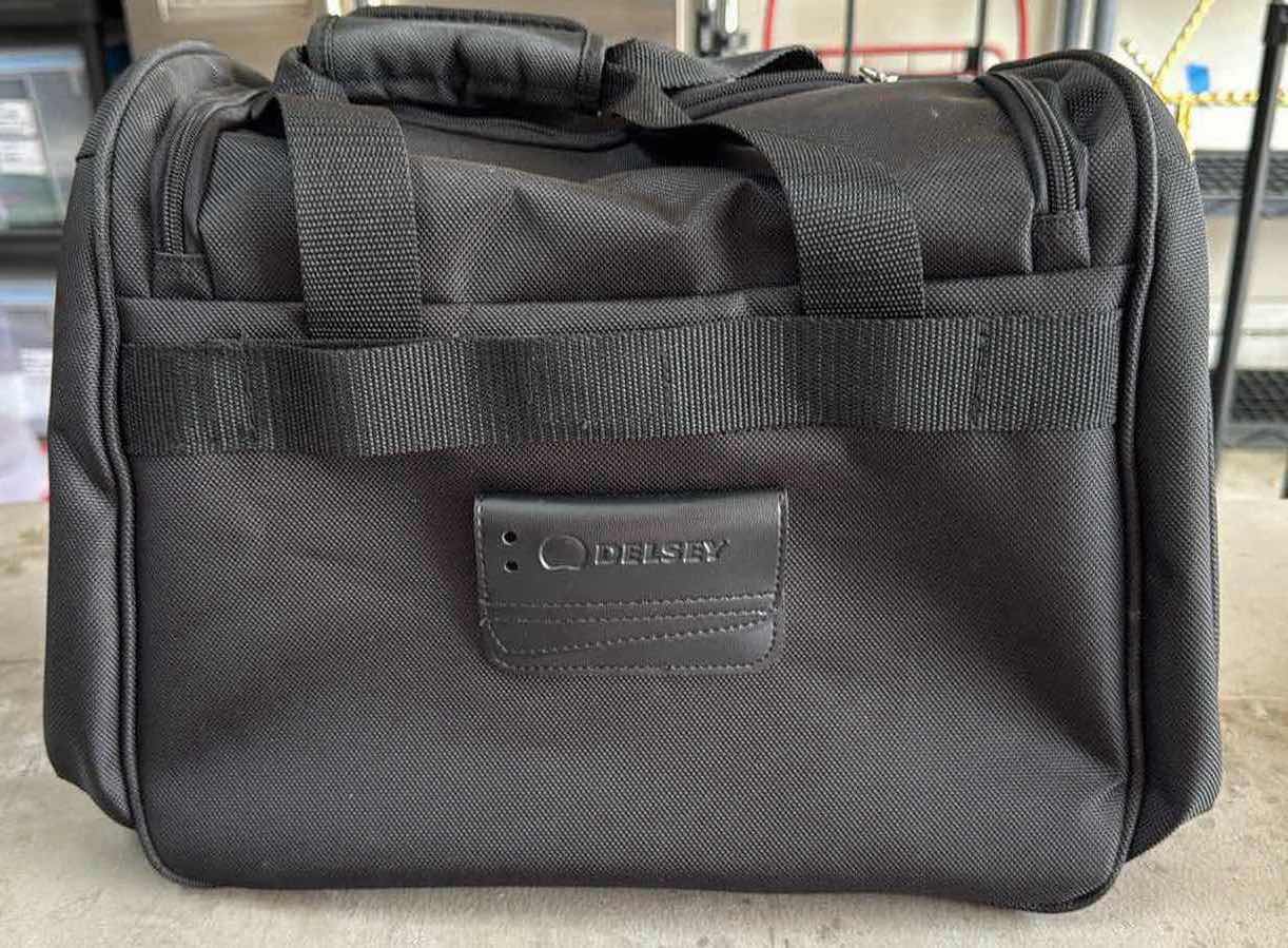 Photo 1 of DELSEY BLACK SOFT CARRY TRAVEL BAG