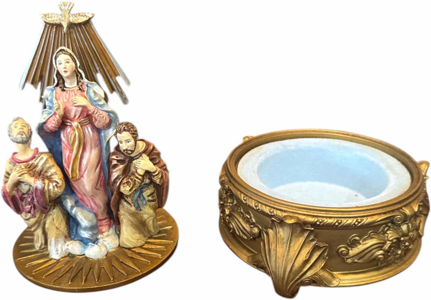 Photo 1 of 5- VINTAGE ANGEL FIGURINES COLLECTION AND DECENT OF THE HOLY SPIRIT JEWELRY BOX RESIN PORCELAIN AND WOOD
H8.5”