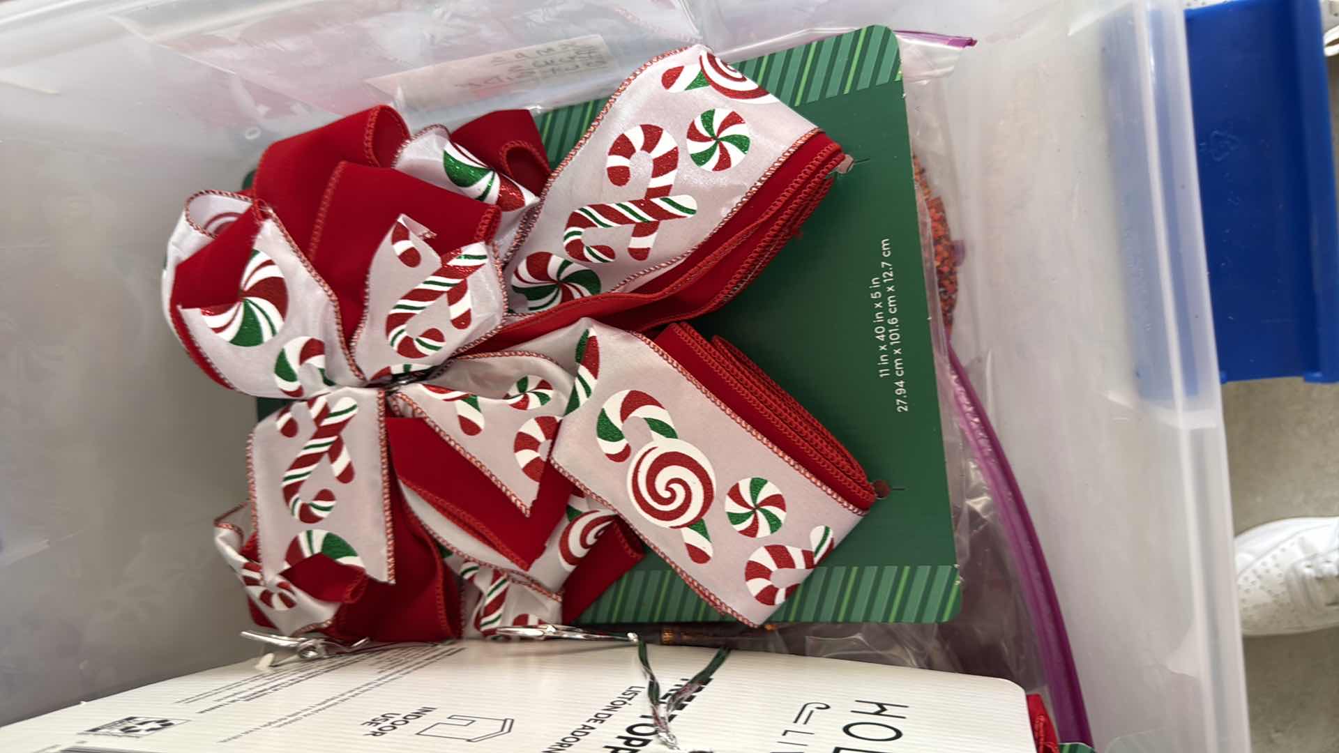 Photo 1 of CONTENTS OF TOTE-HOLIDAY BOWS