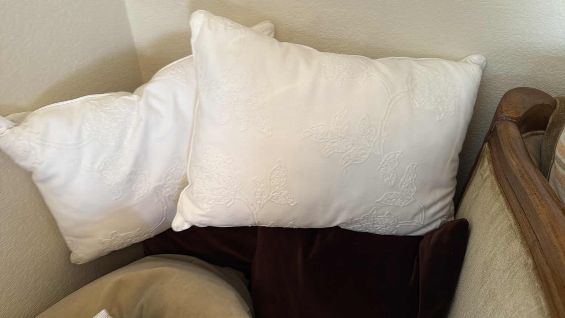 Photo 1 of 9- DECORATIVE PILLOWS