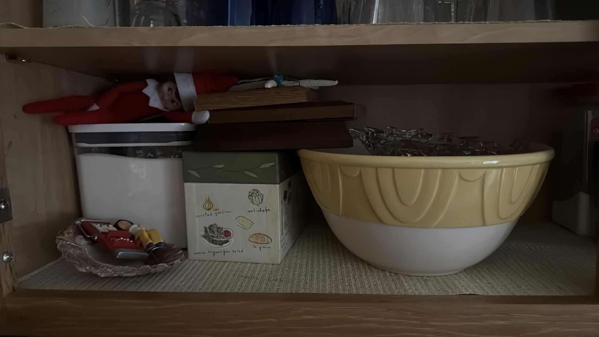 Photo 1 of CONTENTS OF KITCHEN CABINET-KITCHEN ITEMS