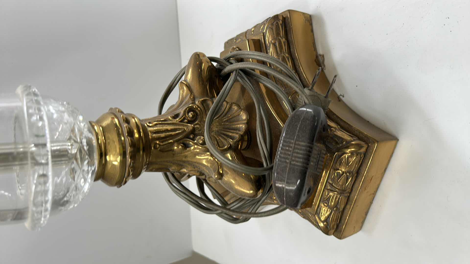 Photo 1 of VINTAGE BRASS AND CRYSTAL LAMP H28”