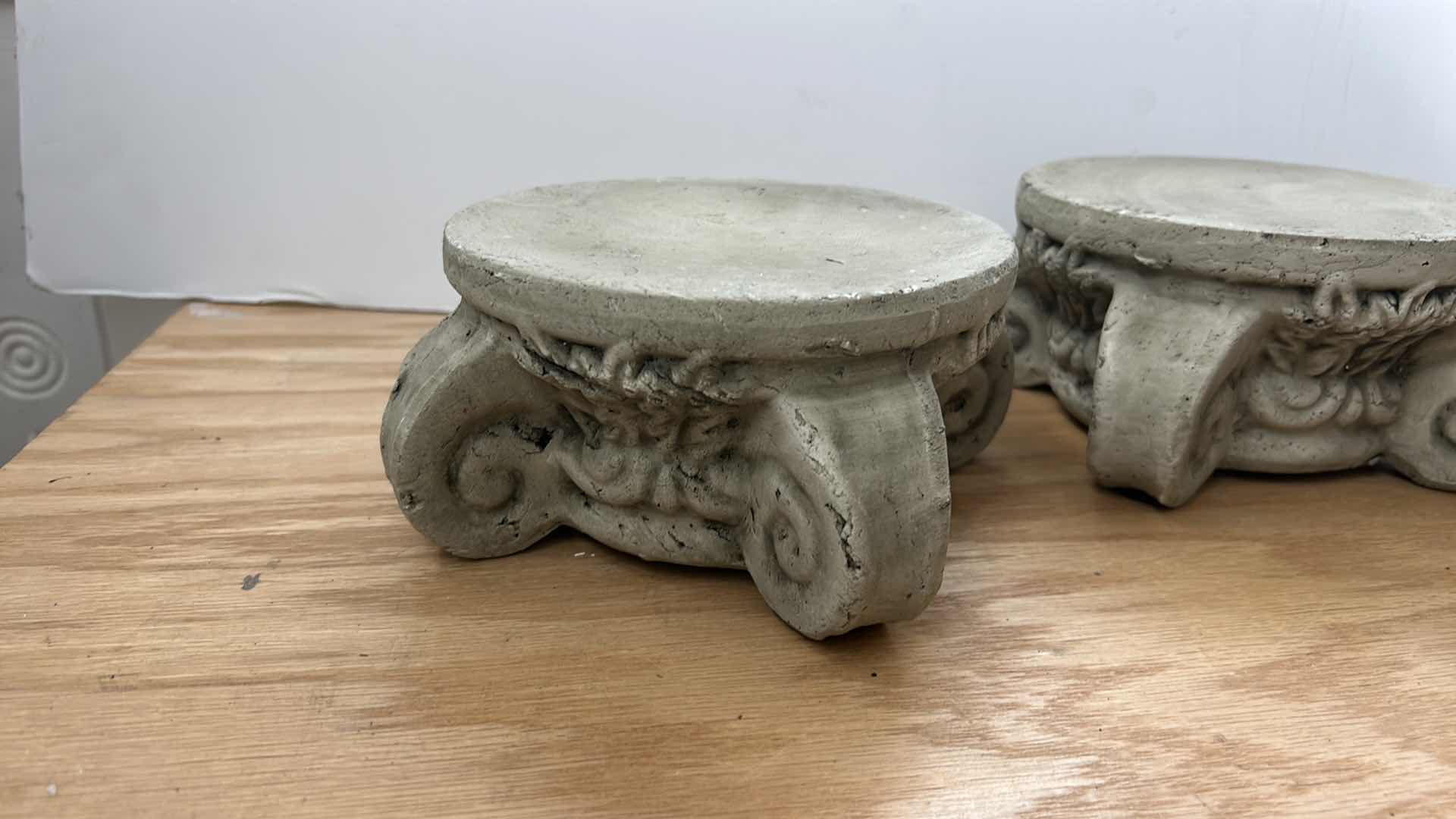 Photo 1 of 4 CERAMIC POTTERY/PLANT STANDS ( LARGEST 8” x H4”