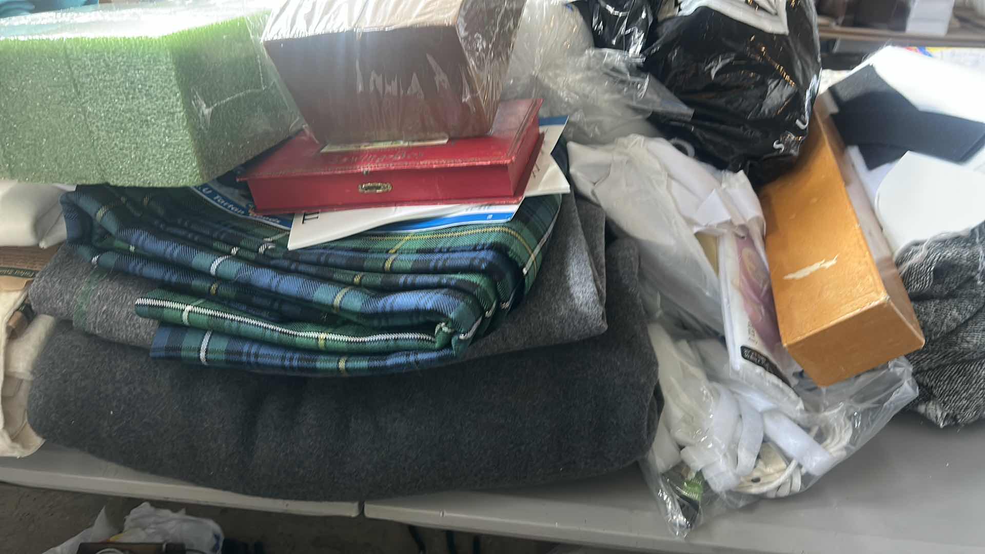 Photo 1 of CONTENTS ON TABLE / CRAFTING ITEMS - FABRIC AND MORE