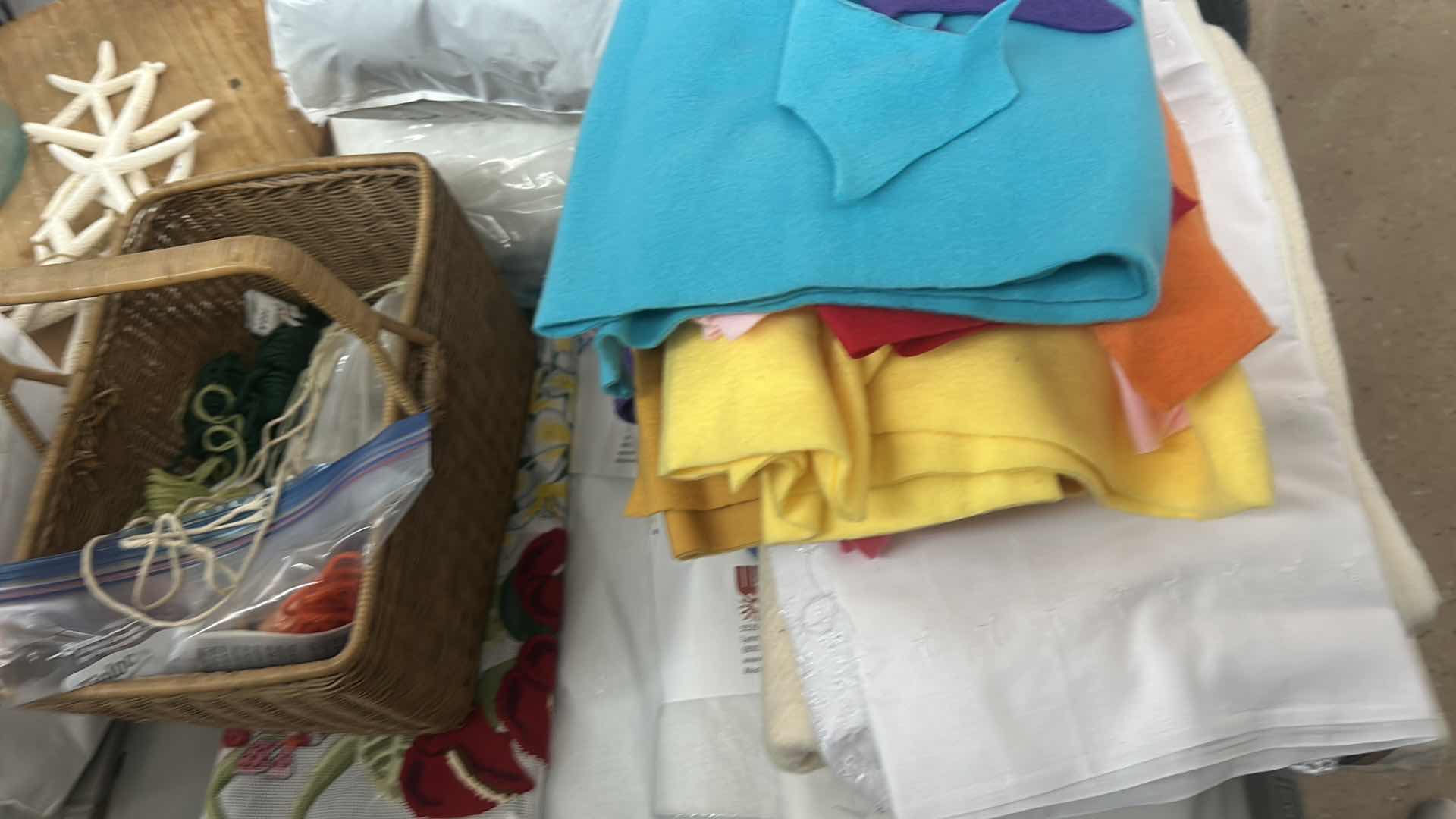 Photo 1 of CONTENTS ON TABLE / CRAFTING ITEMS - FABRIC AND MORE