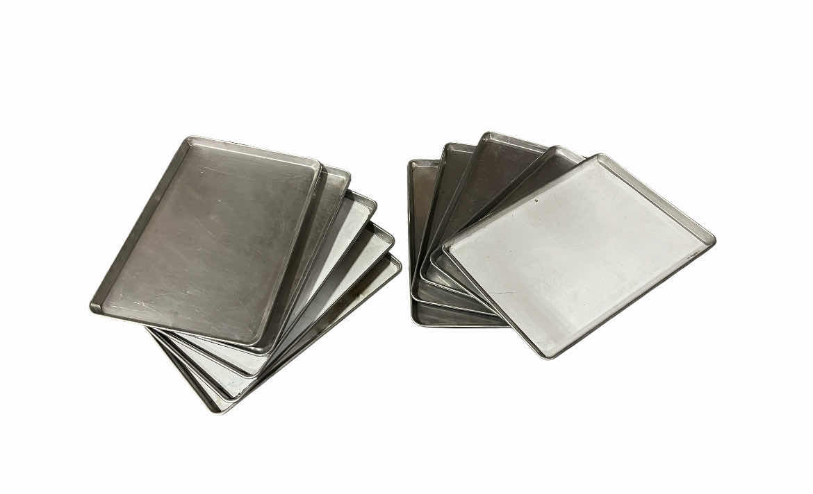 Photo 1 of ALUMINUM SHEET PANS (10-PACK) 18” X 26”