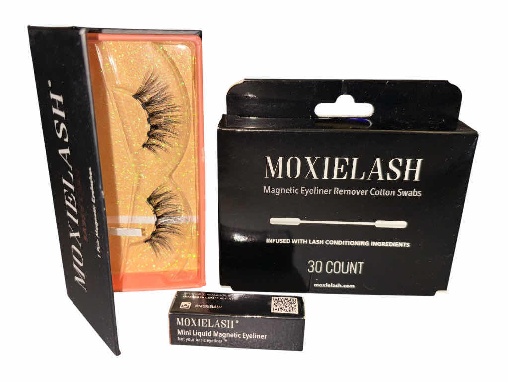 Photo 1 of NEW MOXIELASH MAGNETIC LASH KIT PLUS 2 EXTRA MAGNETIC LASHES & MAGNETIC EYELINER