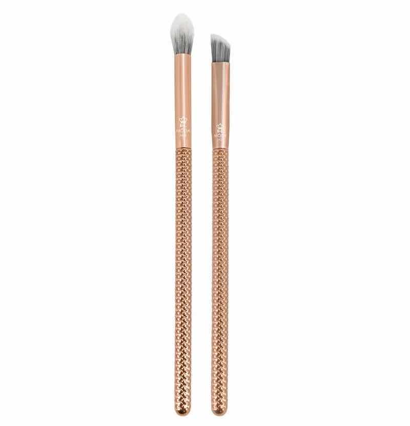 Photo 1 of NEW MODA TOTALLY ELECTRIC 6 PC BRIGHT EYE KIT & MODA METALLICS 2 PC ULTIMATE EYE SCULPTORS BRUSH SET