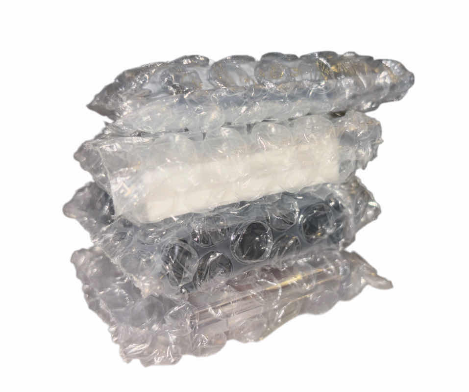 Photo 3 of NEW ASSORTED EYESHADOW DUOS, QUAD & SINGLE (5)