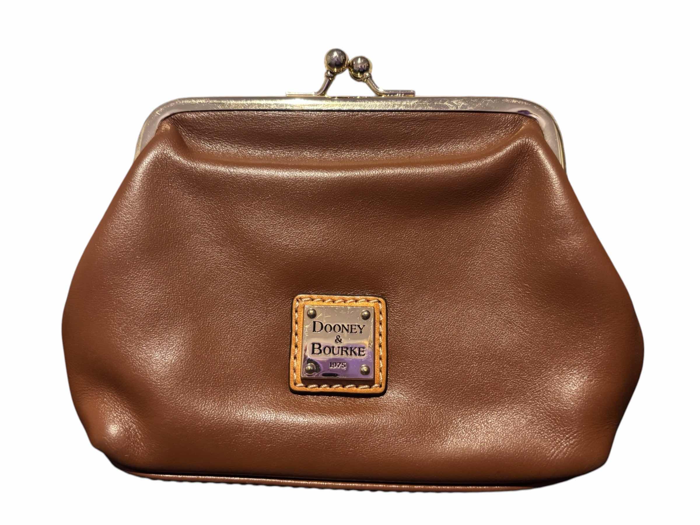 Photo 1 of DOONEY & BOURKE WEXFORD SMOOTH LEATHER KISSLOCK COIN PURSE, NATURAL $150