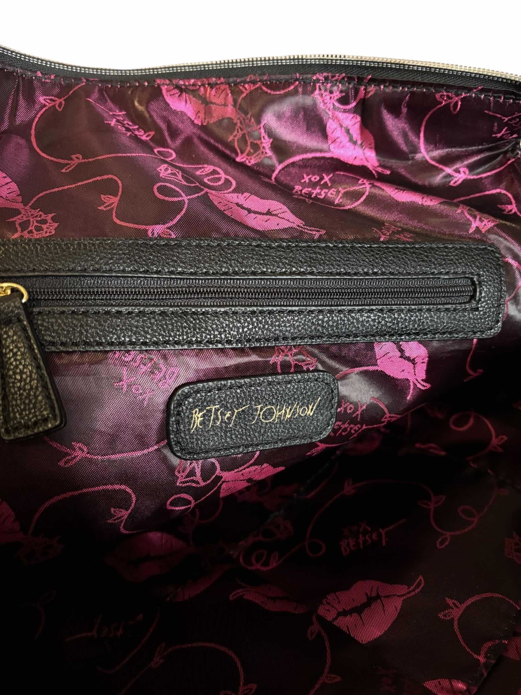 Photo 1 of BETSEY JOHNSON TOTE BAG, BLACK/WHITE