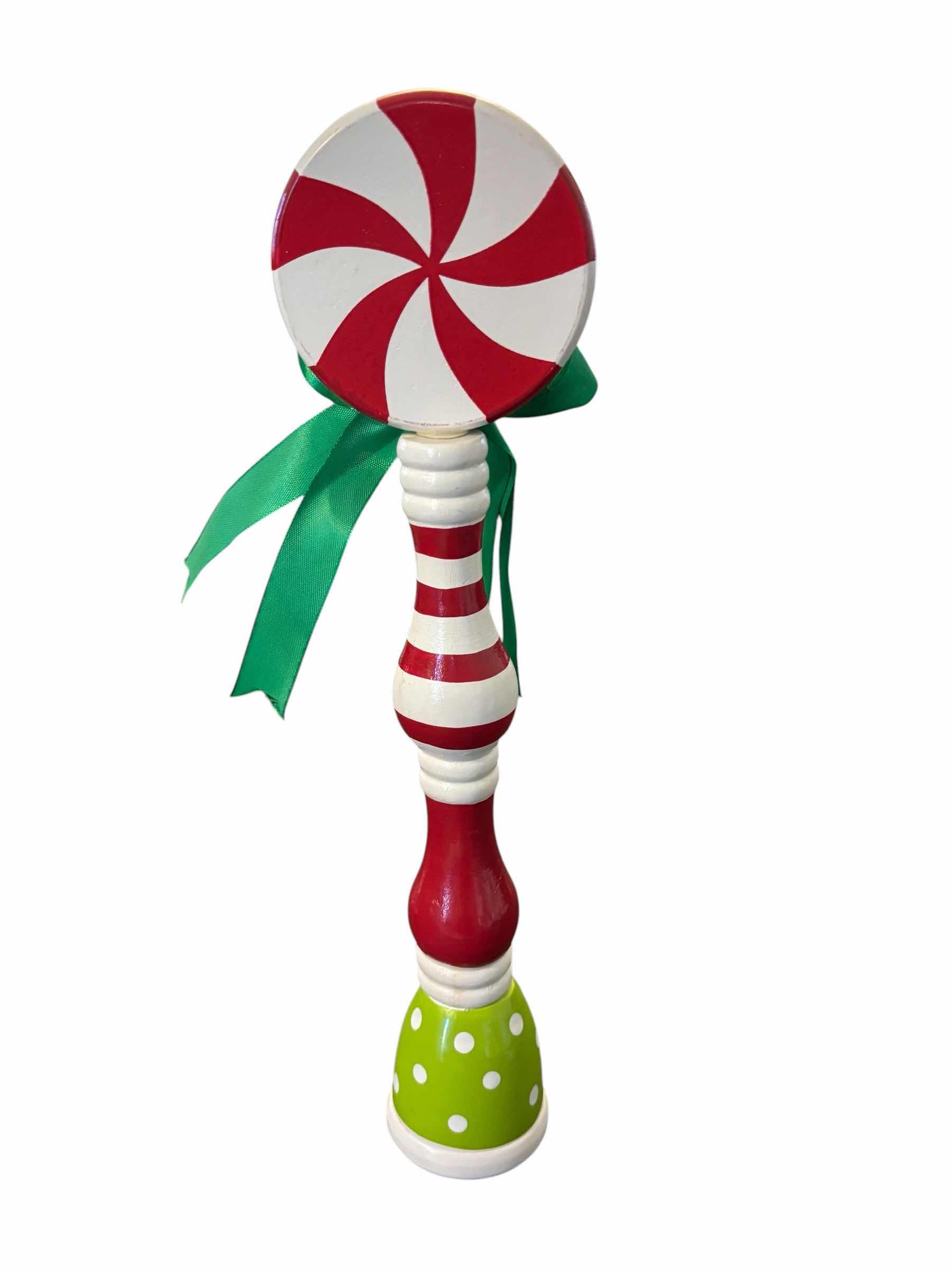 Photo 1 of 4 PC CHRISTMAS DECORATIONS