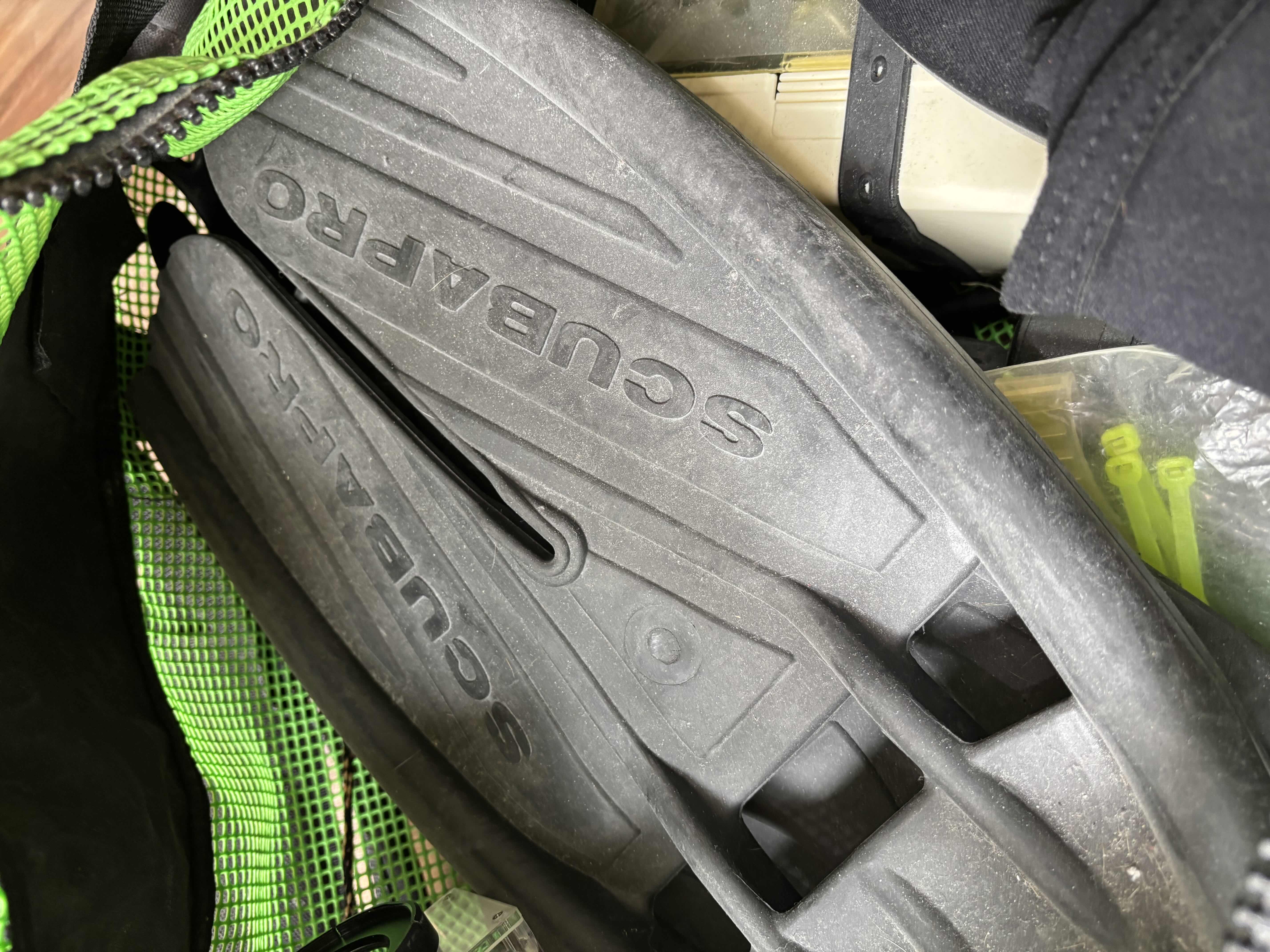 Photo 1 of SNORKELING/SCUBA DIVING GEAR IN BAG