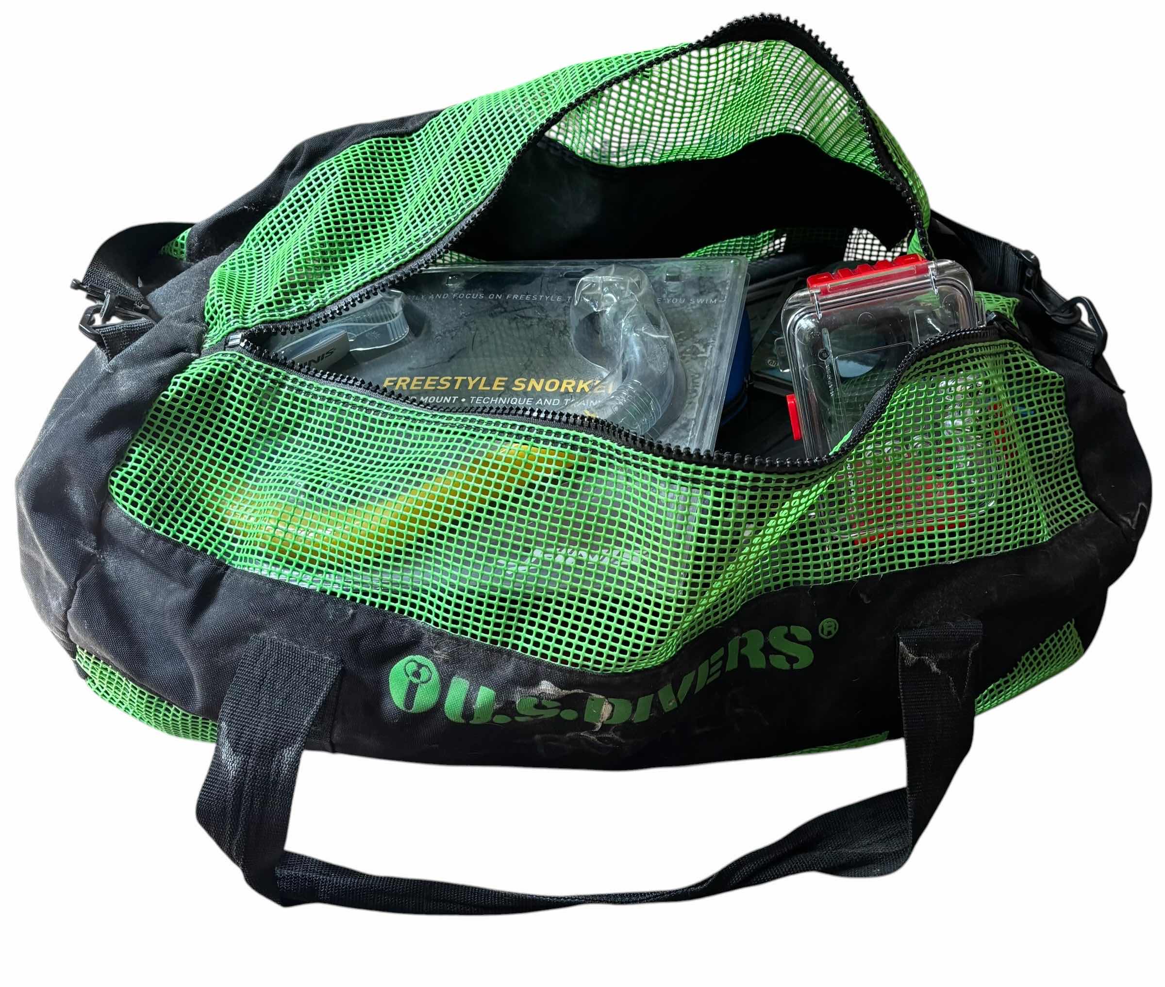 Photo 1 of SNORKELING/SCUBA DIVING GEAR IN BAG