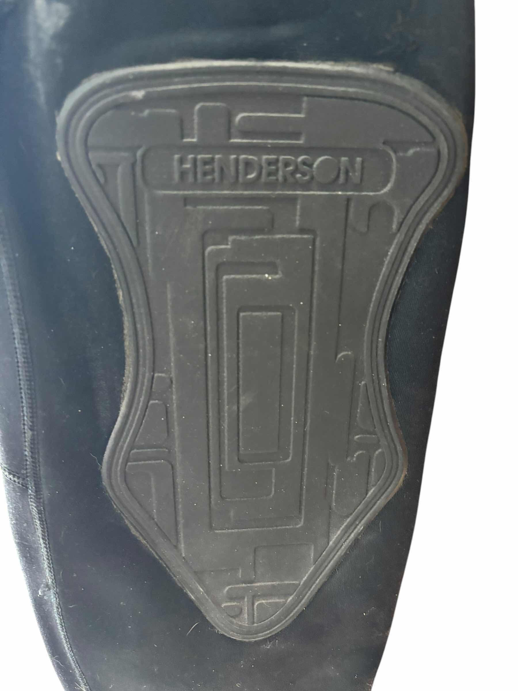 Photo 1 of WETSUITS (2) SIZE XL & DIVING COAT