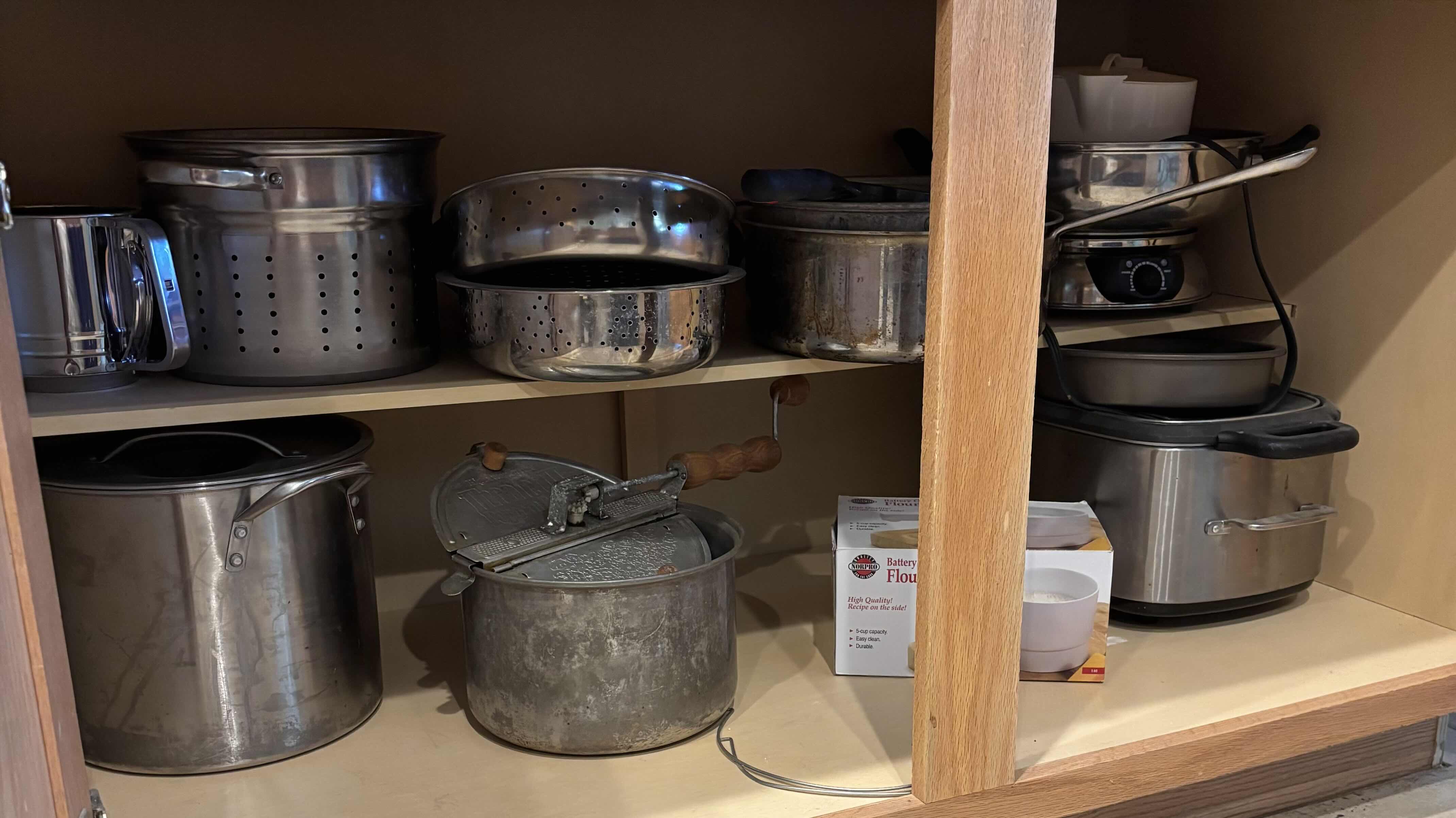 Photo 1 of CONTENTS OF KITCHEN CABINET