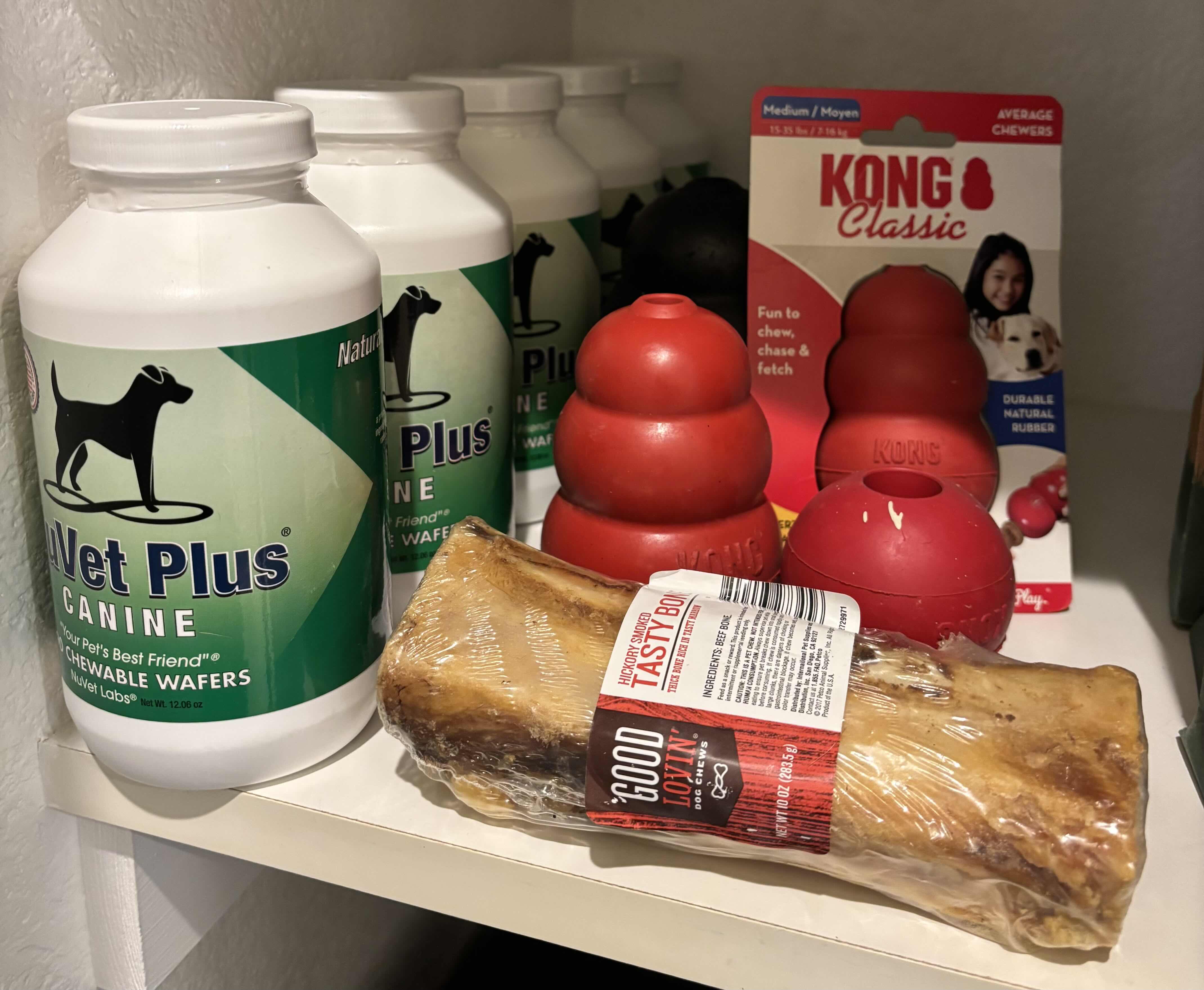 Photo 1 of CONTENTS OF KITCHEN PANTRY