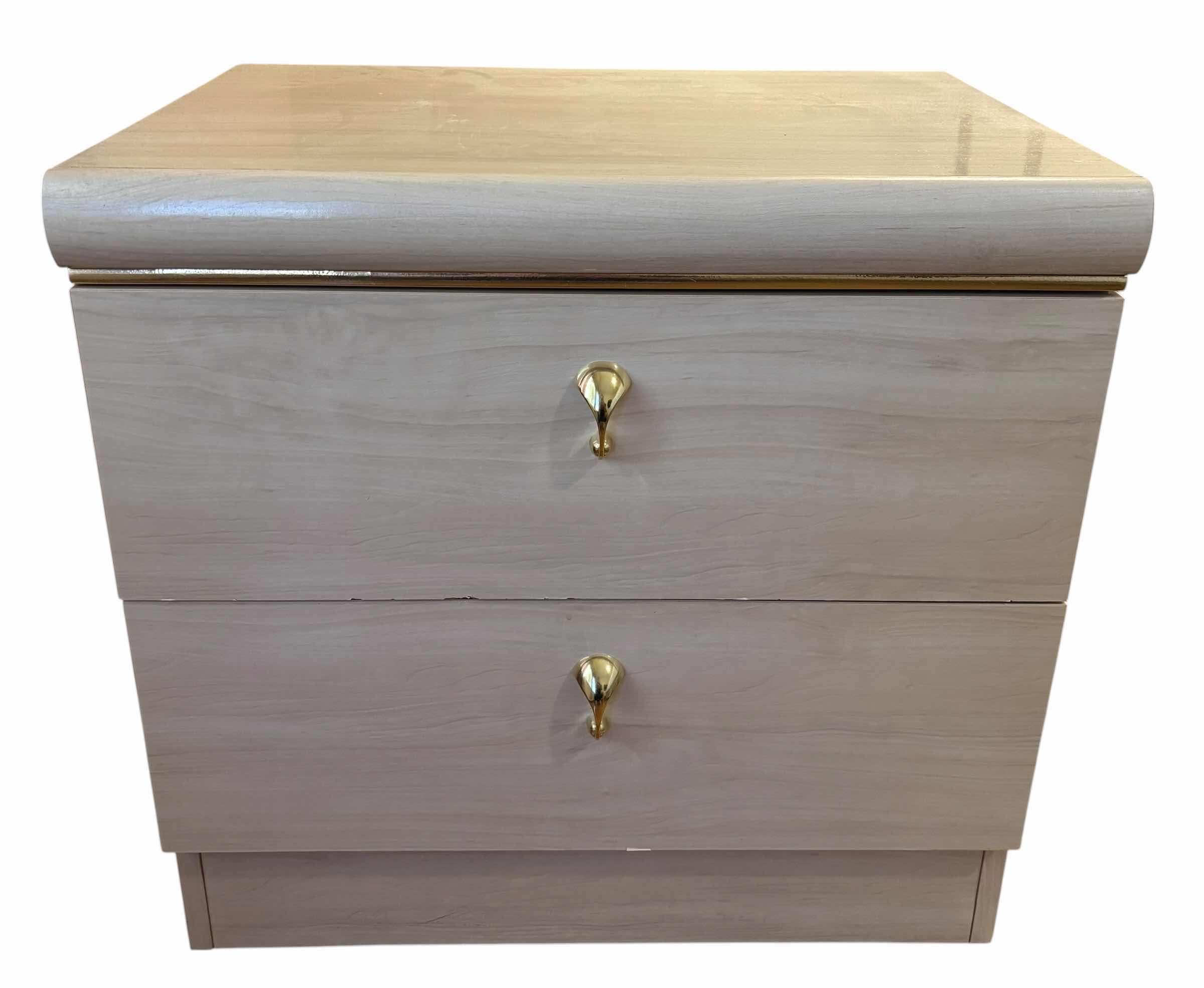 Photo 1 of NIGHTSTAND WITH LACQUER/LAMINATE FINISH H21.5” X 22”