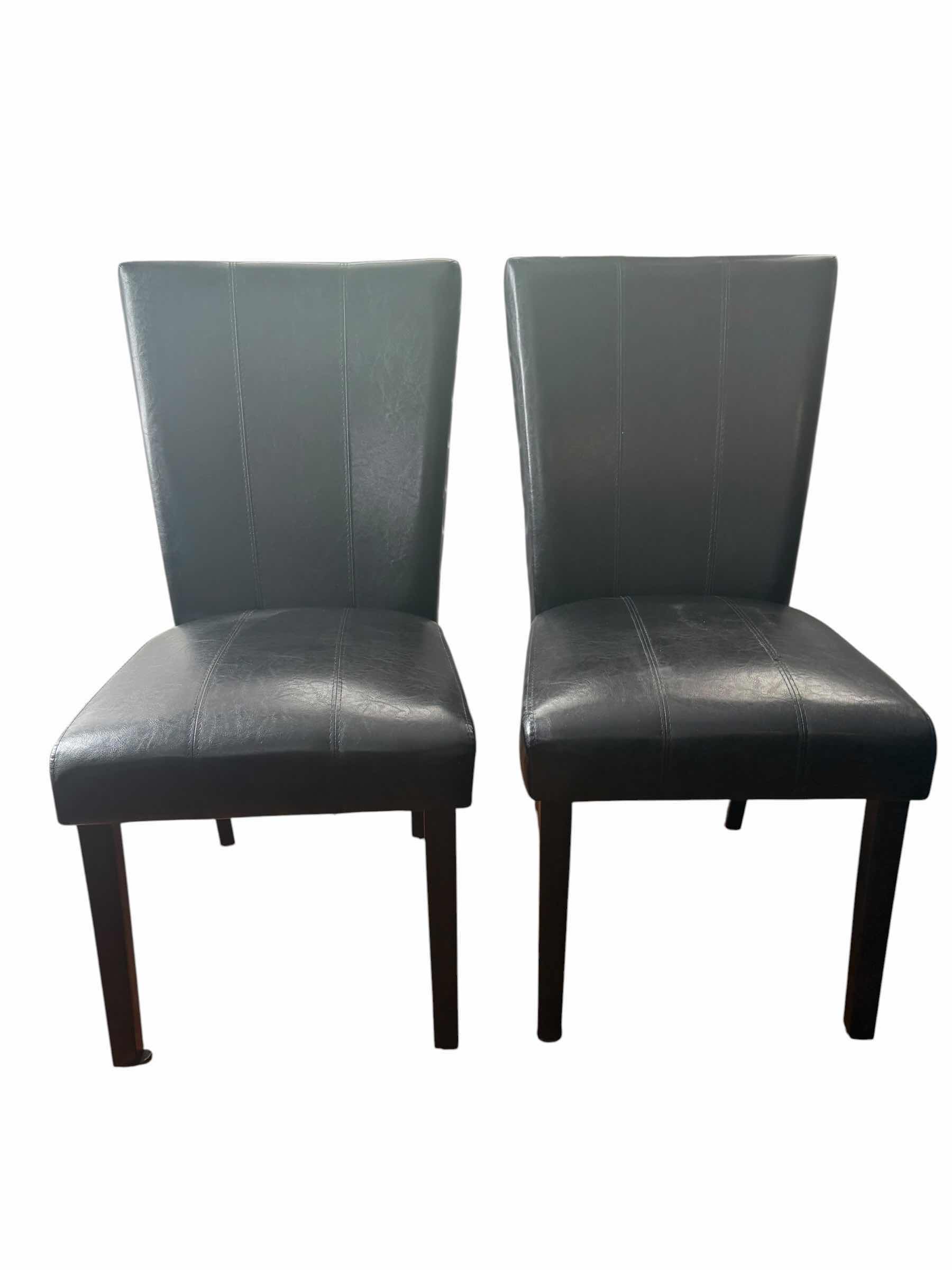 Photo 1 of (2)PCS BLACK VINYL SIDE CHAIR SEAT H19.5” TOTAL H37.5”