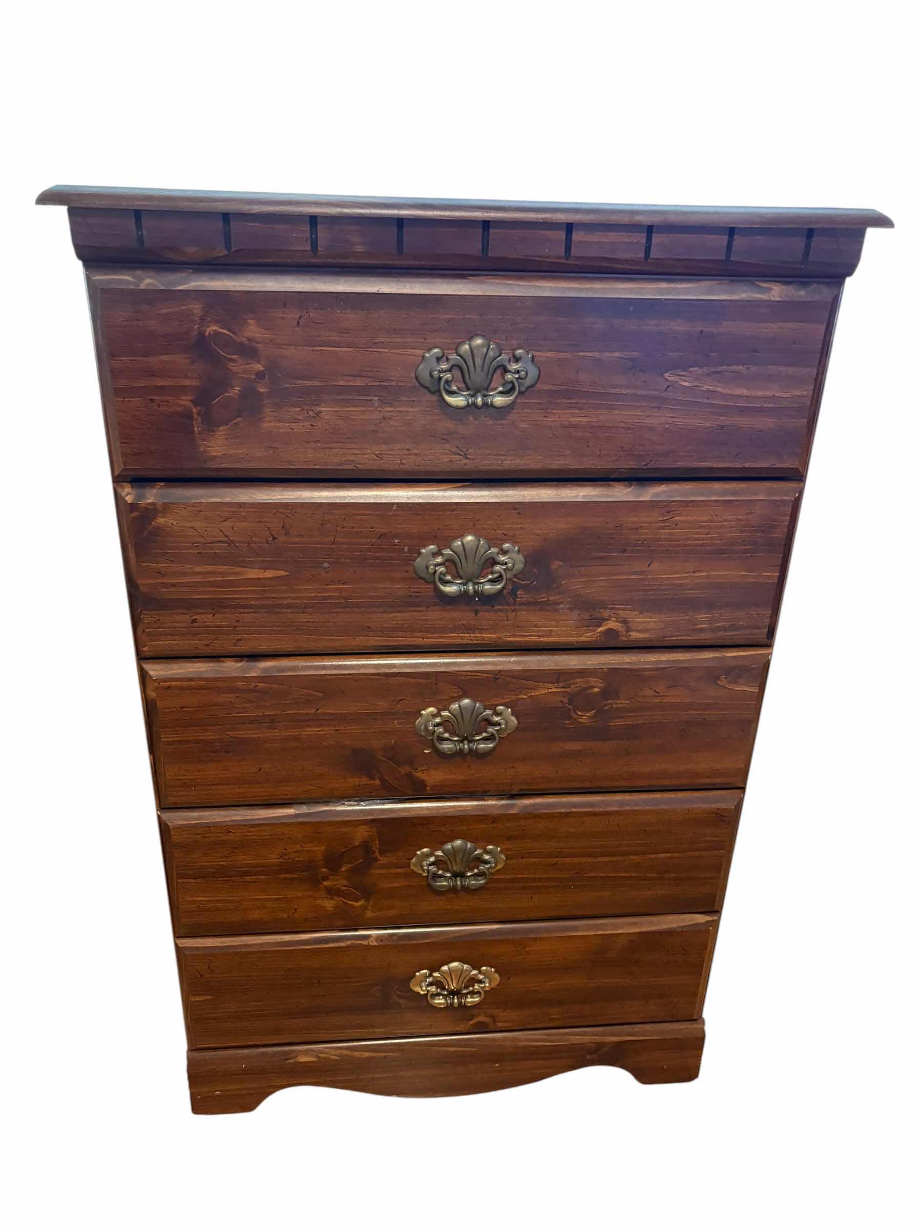 Photo 1 of VINTAGE ROCK CITY RUSTIC AMERICANA SOLID PINE 5-DRAWER CHEST OF DRAWERS 27.5”X14.5”H42.5” $950