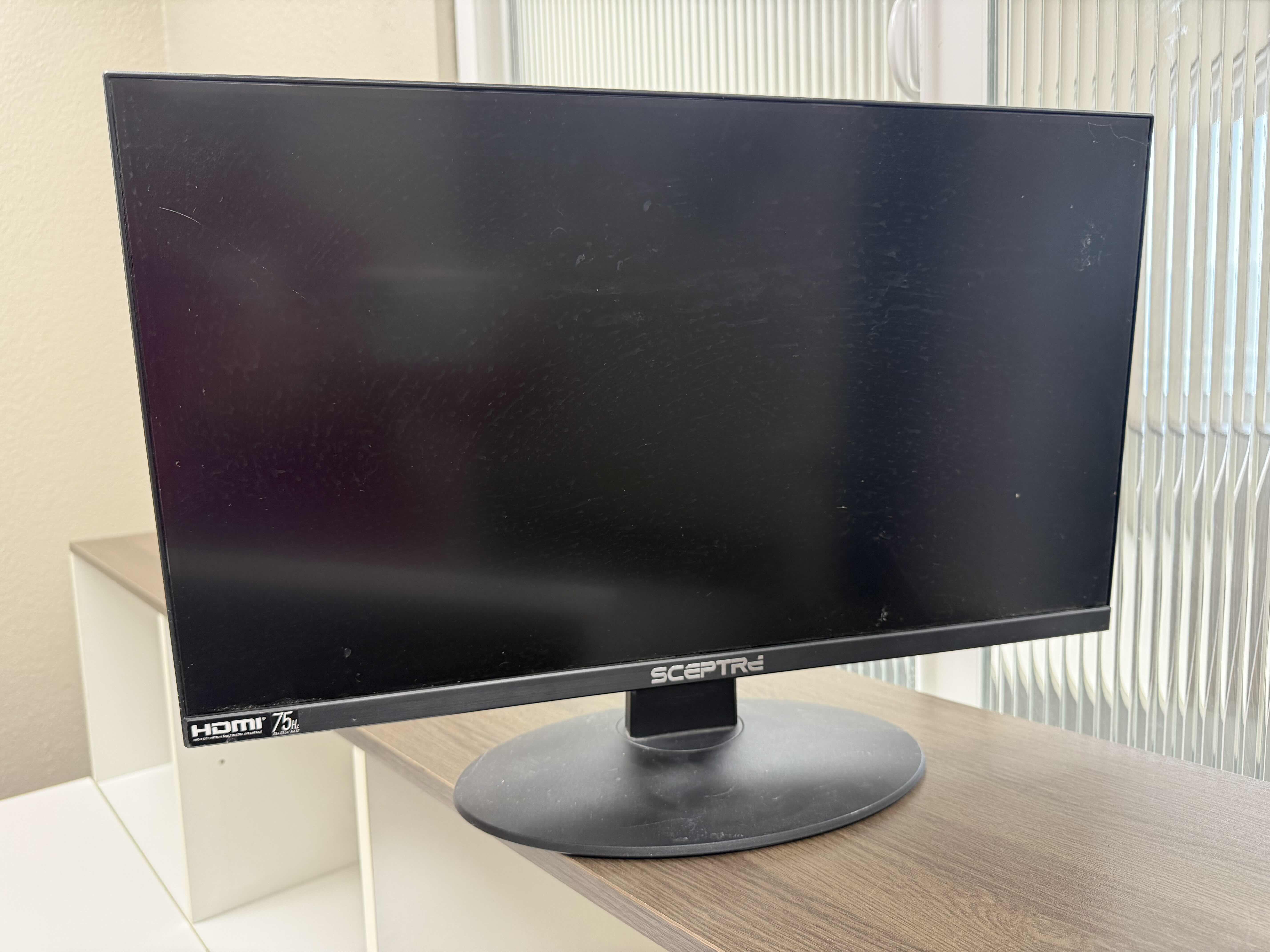 Photo 1 of 22” SCEPTRE LED MONITOR W BASE