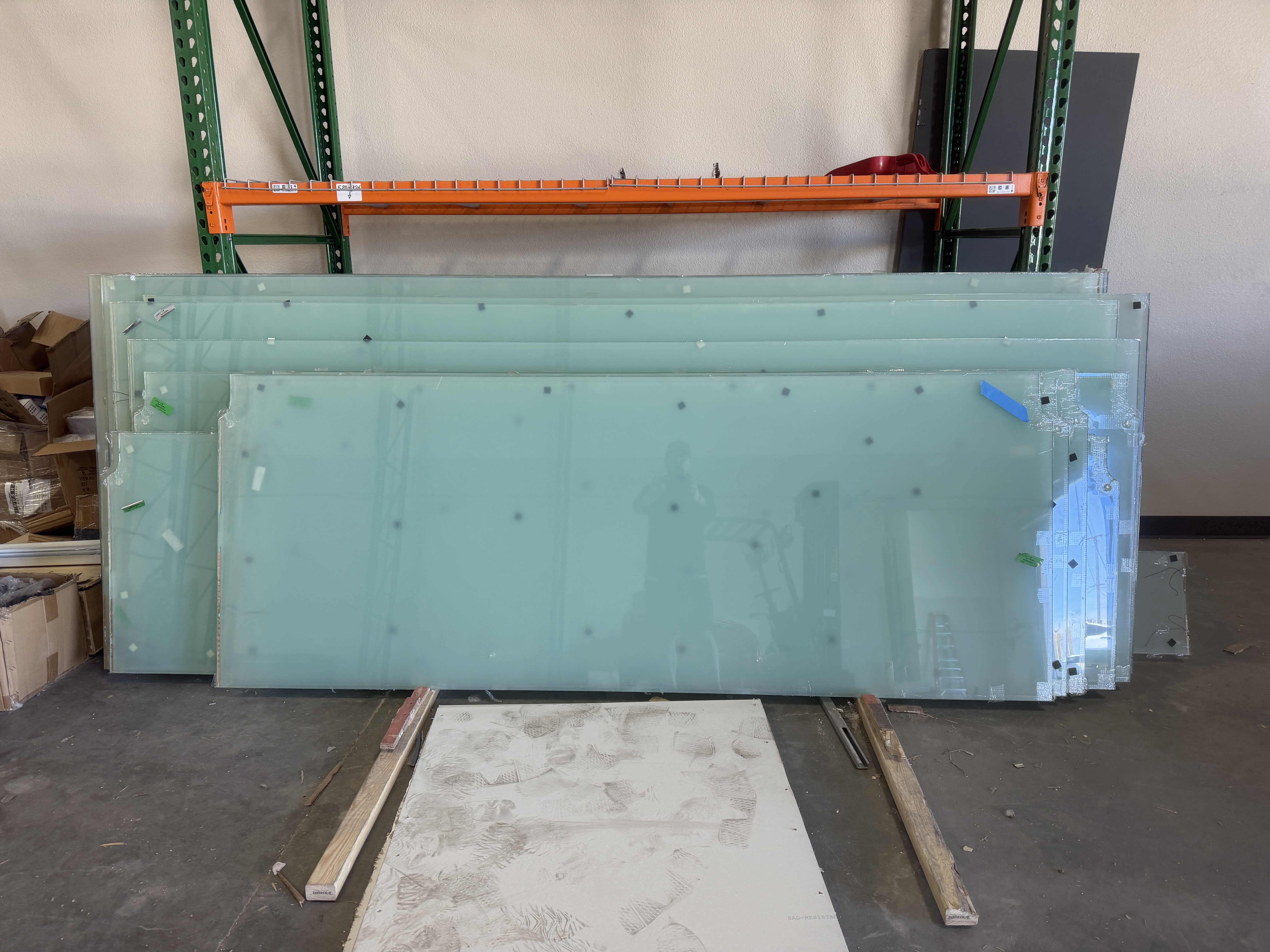 Photo 1 of CRATE OF 6MM THICK TEMPERED FROSTED GLASS PANELS (APPROX LENGTH 7' - 10')