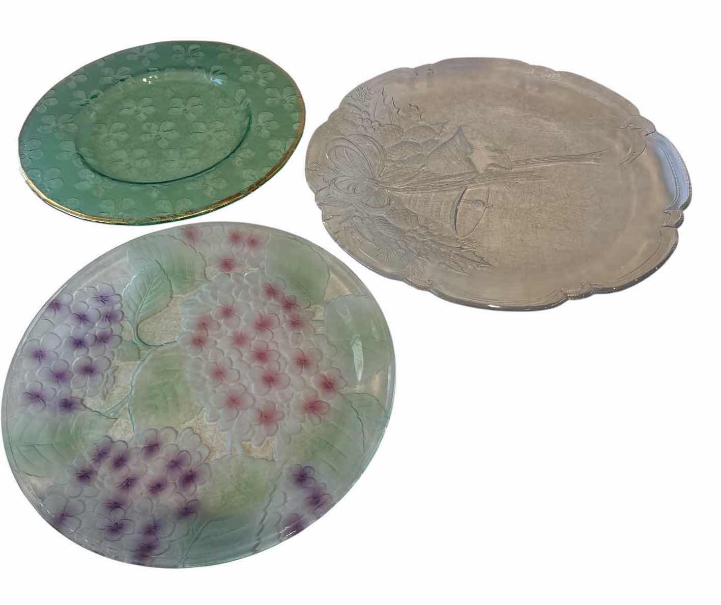 Photo 1 of (3)PCS GLASS SERVING PLATTERS D15”