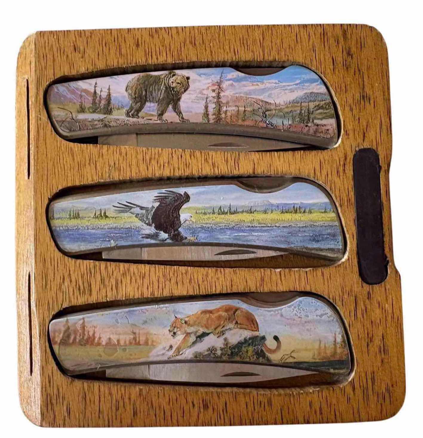 Photo 1 of (3)PCS WILDLIFE FOLDING POCKET KNIFE SET WITH WOOD CASE L6"