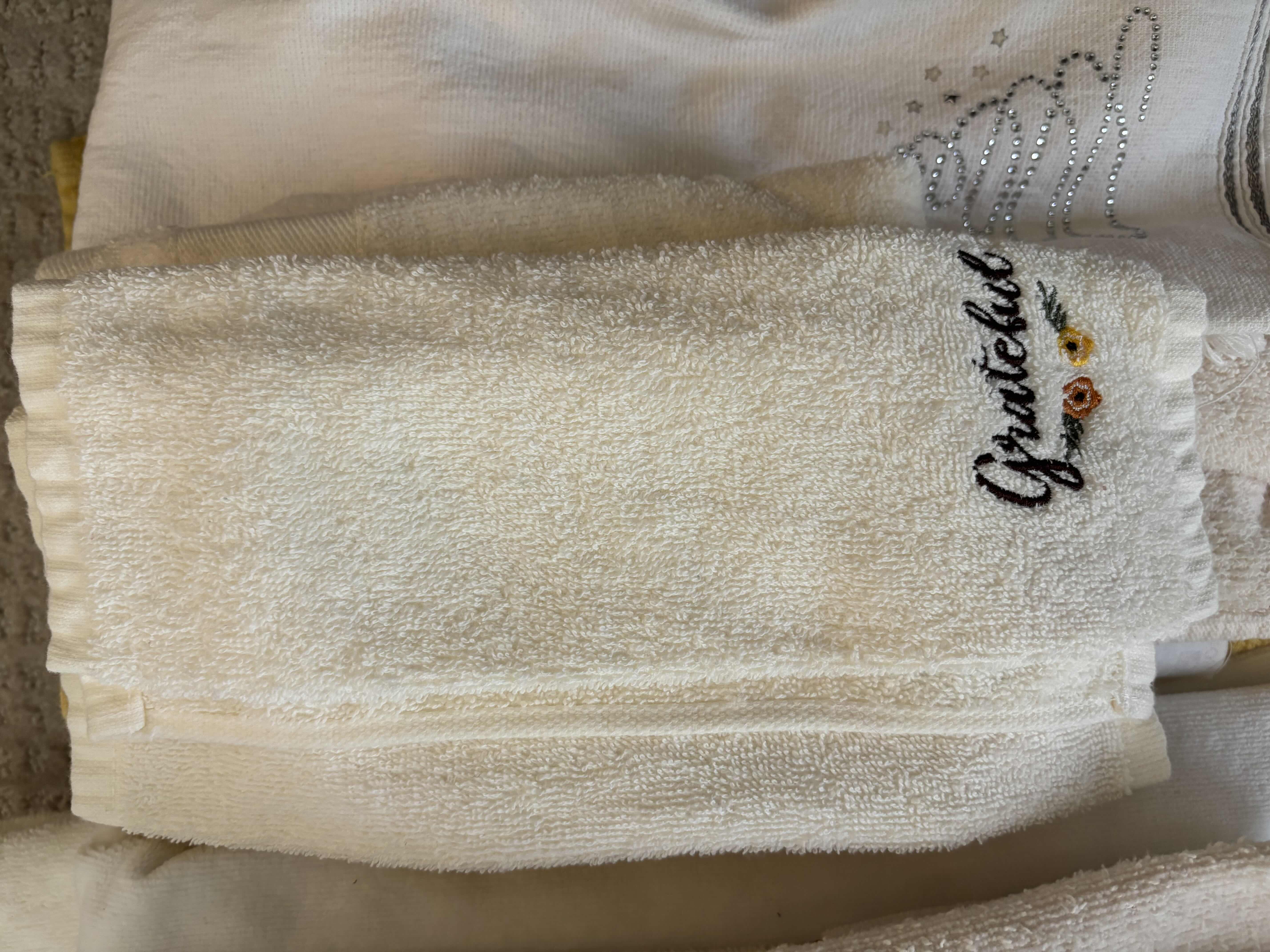 Photo 1 of COLLECTION OF BATH TOWELS