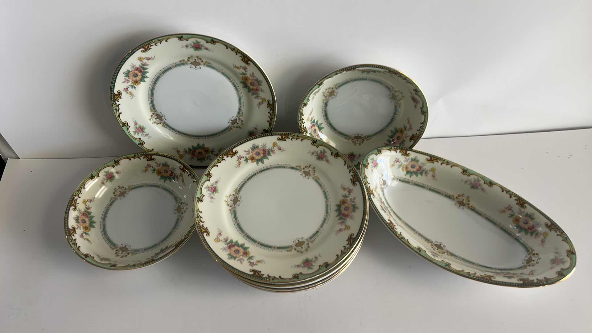 Photo 1 of 10 PC VINTAGE NORITAKE CLINTONIA DINNERWARE (LARGEST PLATE 6.5”)