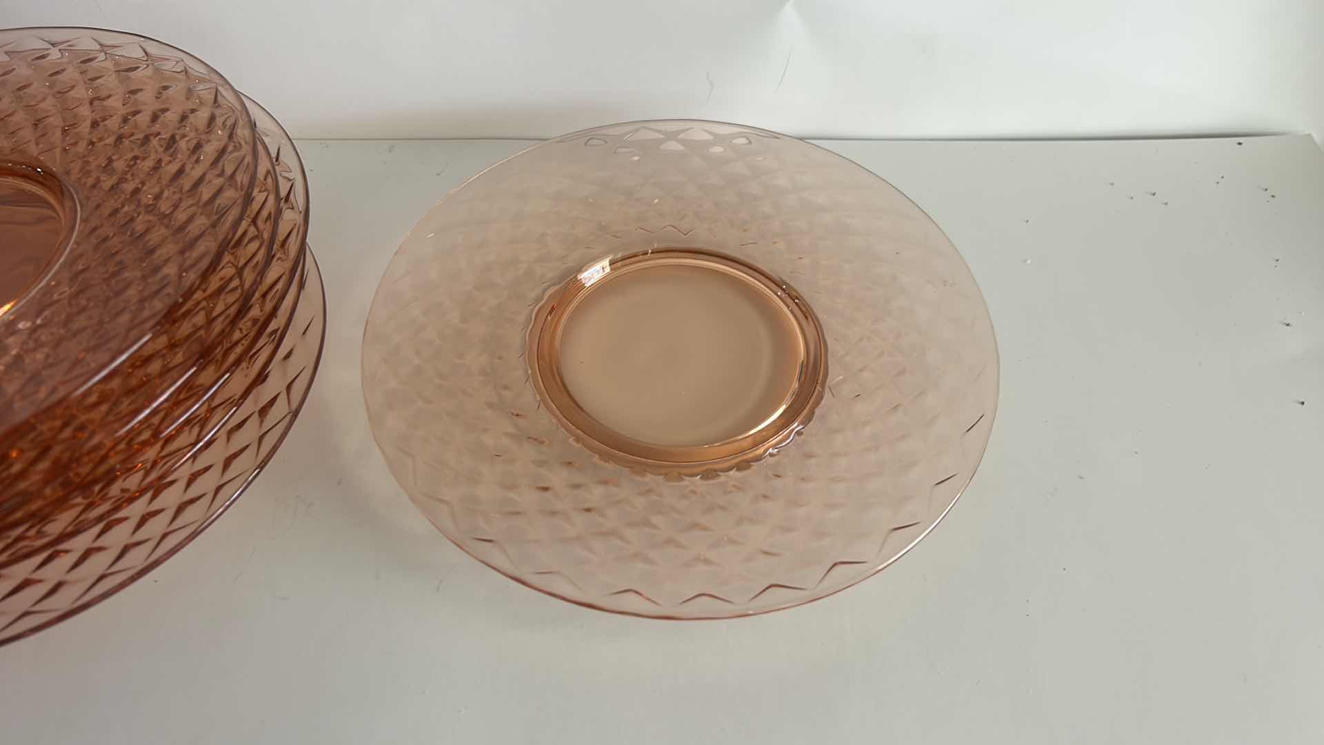 Photo 1 of 6 - VINTAGE PINK DEPRESSION GLASS PLATES 8”