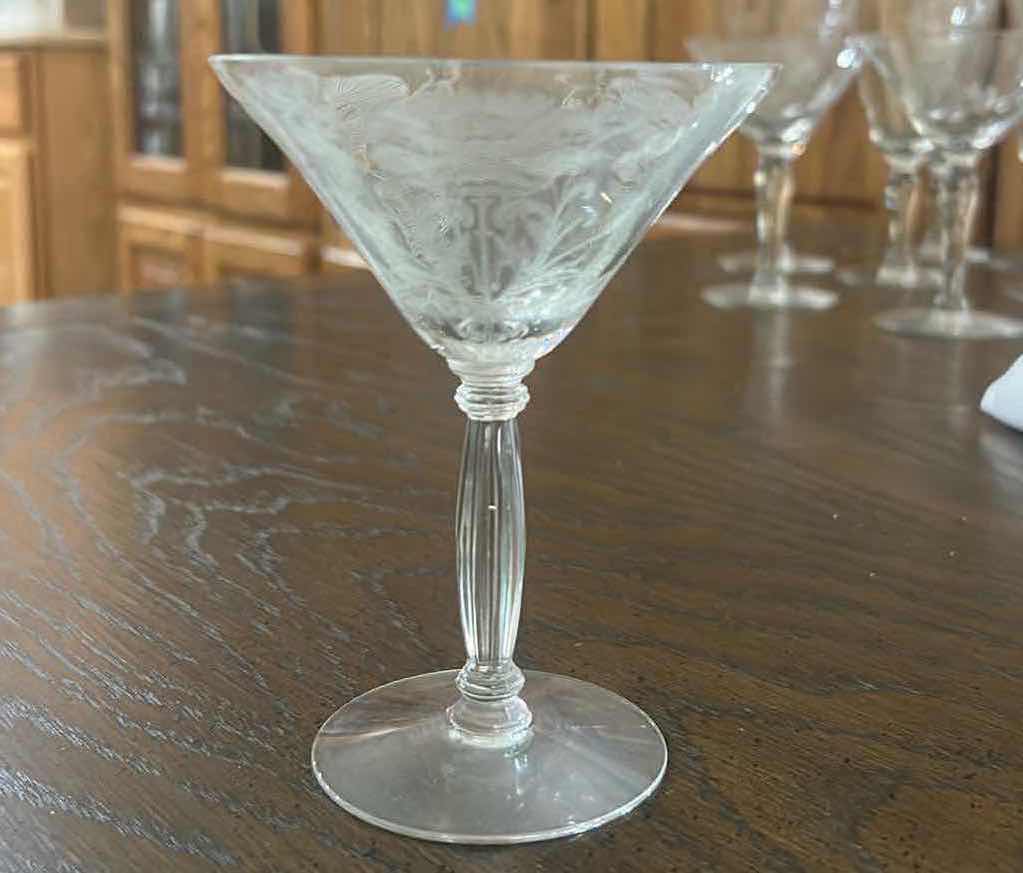 Photo 1 of 6 VINTAGE TIFFIN BLUE BELL ETCHED ELEGANT GLASSWARE LIQUOR COCKTAIL GLASSES #15024