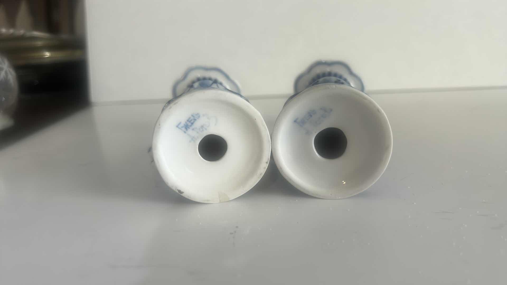 Photo 1 of VINTAGE AUTHENTIC RUSSIAN GZHEL PORCELAIN CANDLESTICKS SET, SIGNED BY A. POPOV H 6"